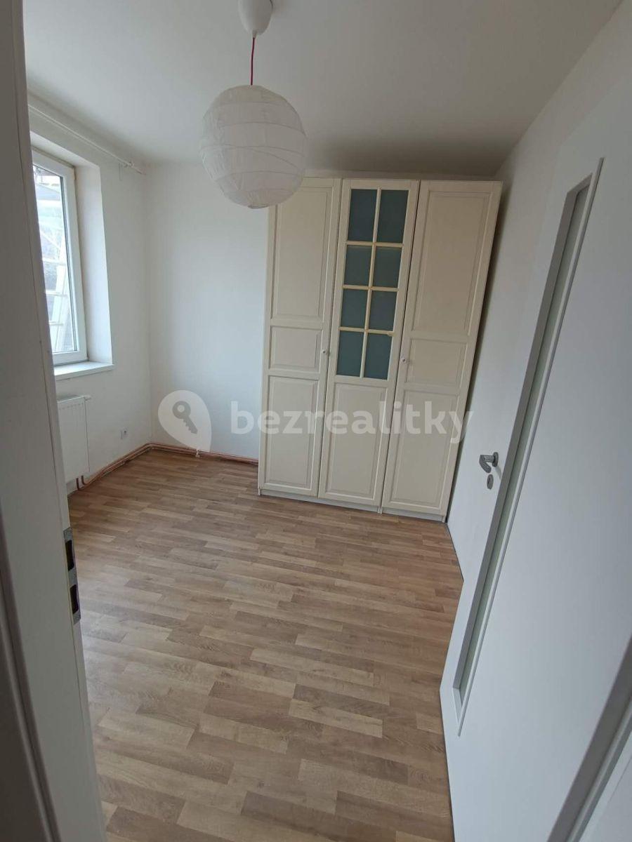house to rent, 151 m², Hlavní, Prague, Prague