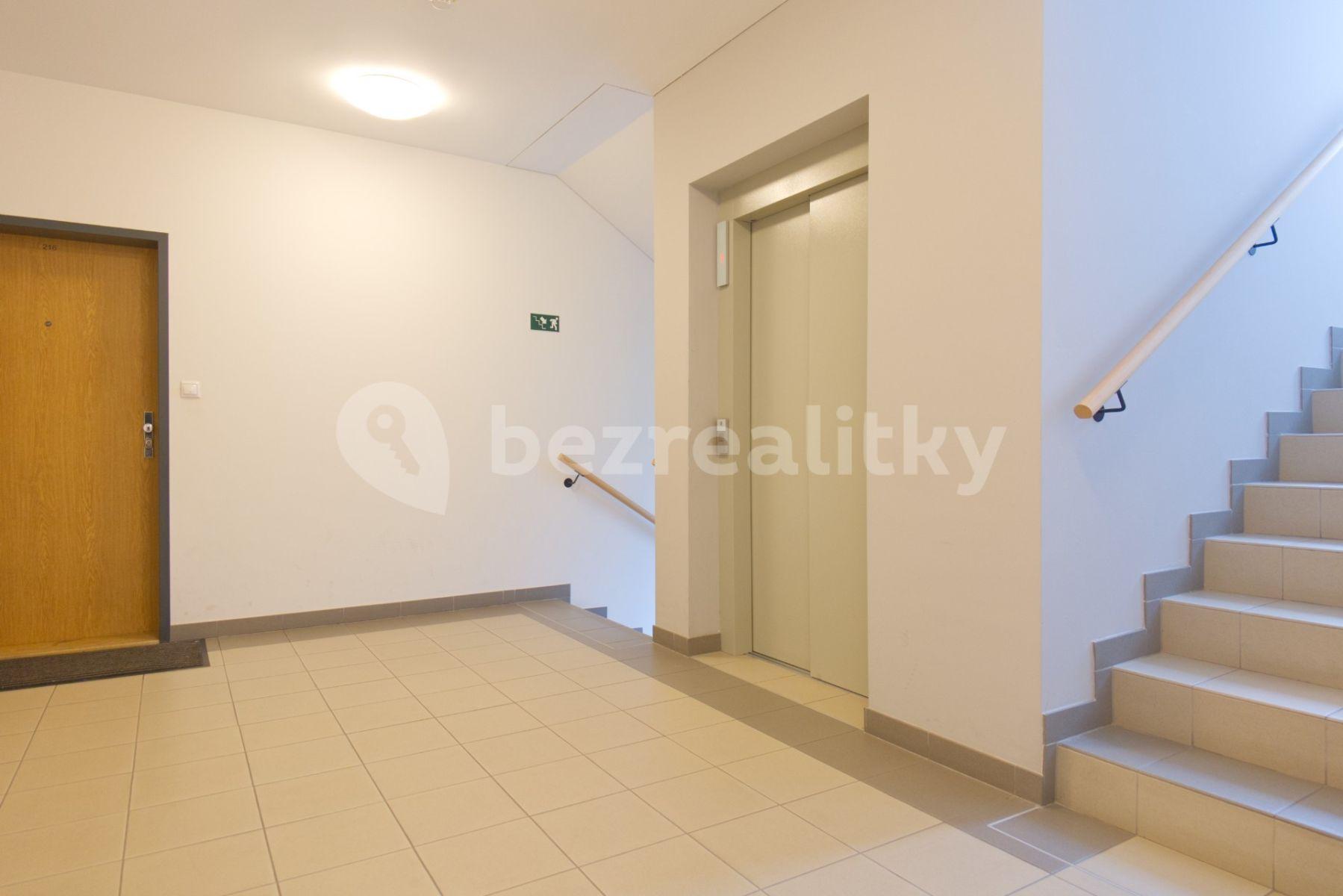 2 bedroom with open-plan kitchen flat for sale, 91 m², Březenská, Prague, Prague