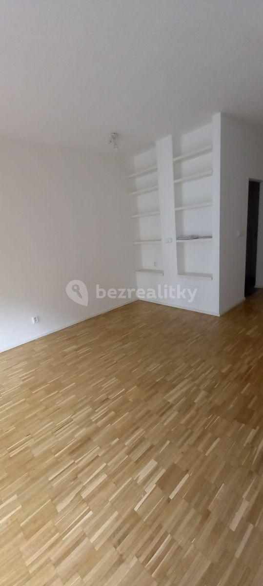 Studio flat to rent, 31 m², Řehořova, Prague, Prague