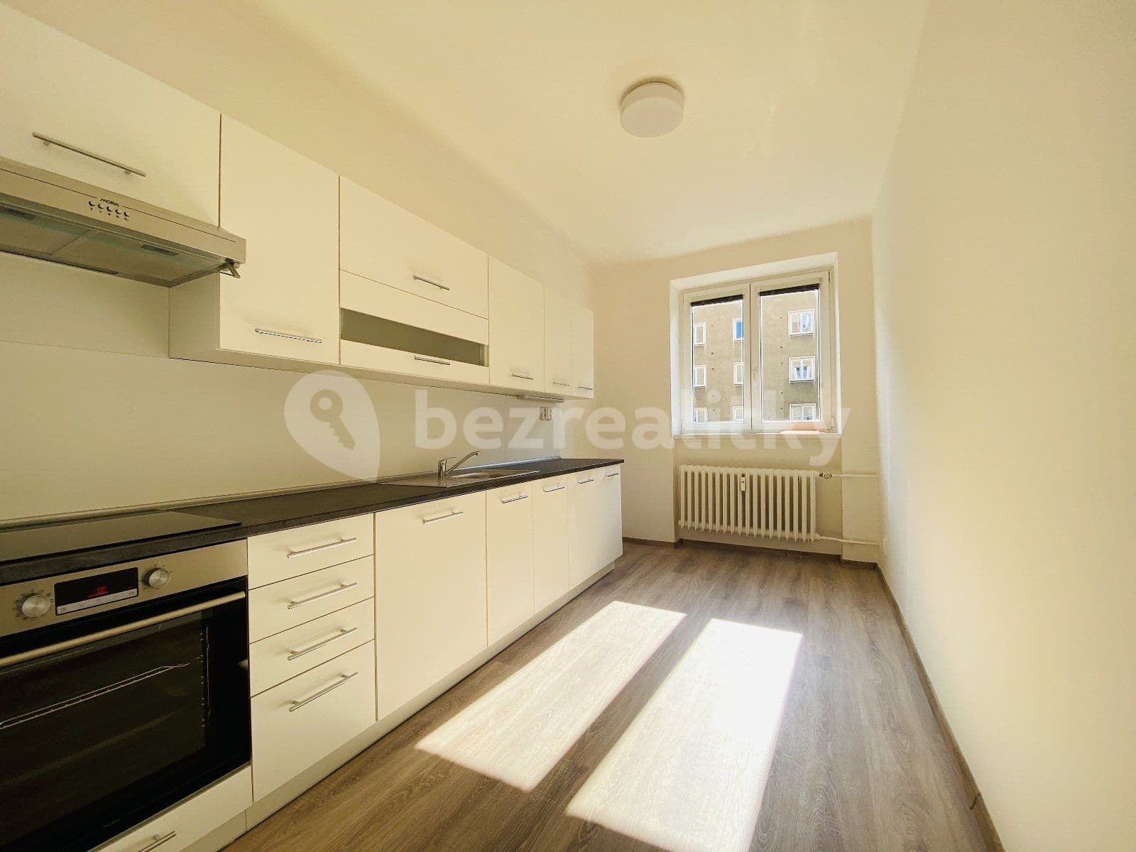 2 bedroom flat to rent, 56 m², Opletalova, Ostrava, Moravskoslezský Region