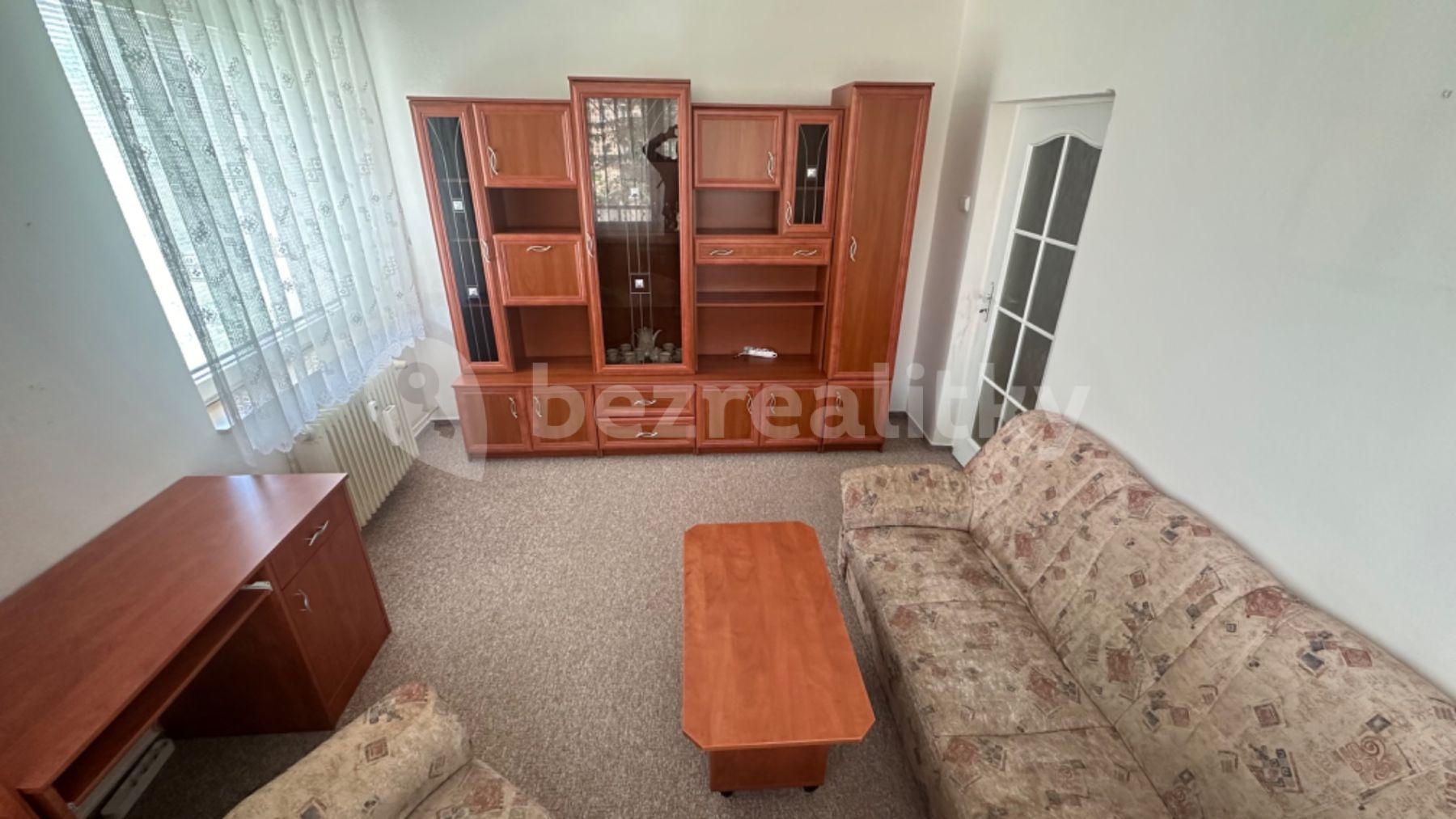3 bedroom flat to rent, 76 m², Gen. Kholla, Příbram, Středočeský Region