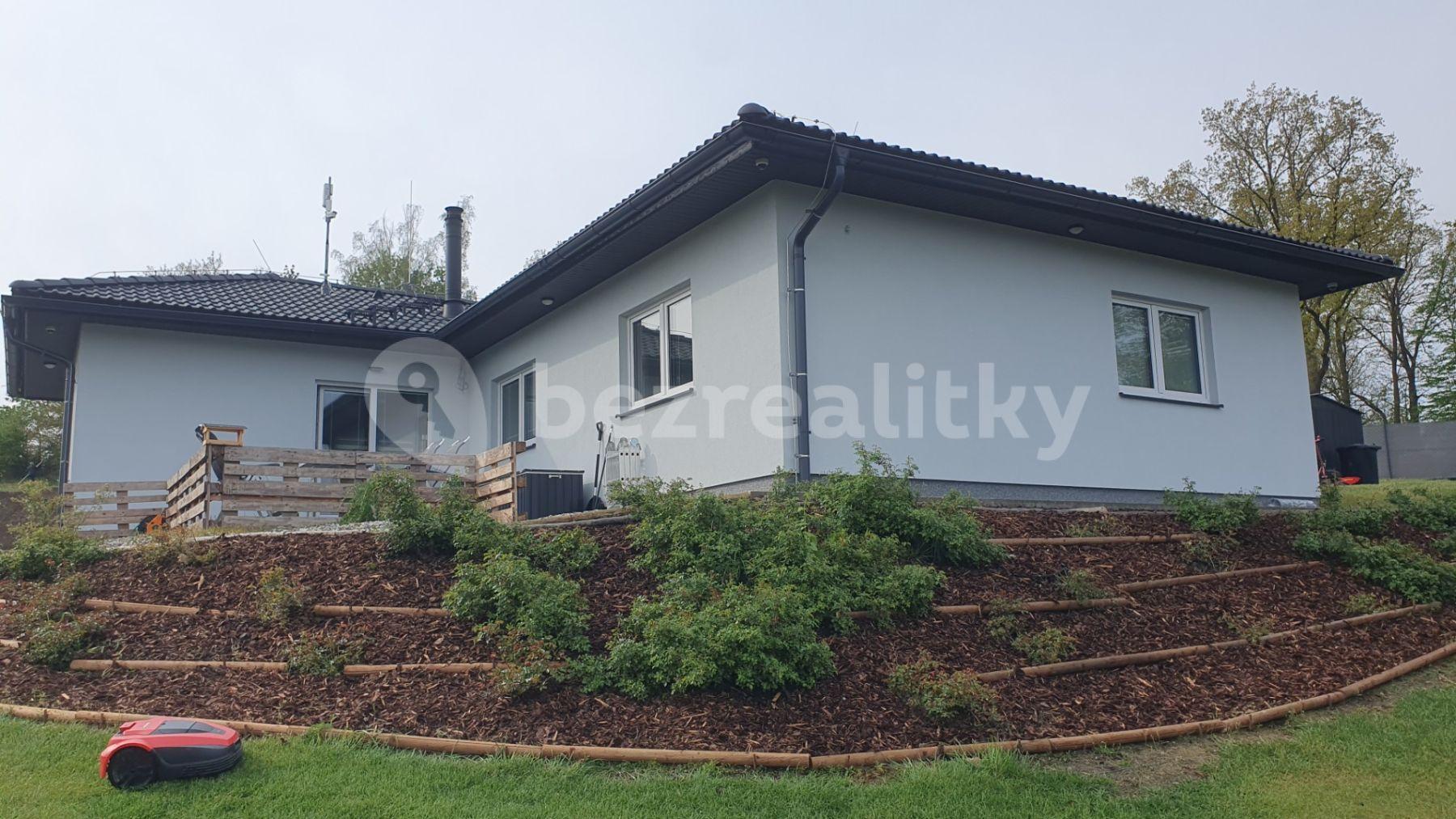 house for sale, 118 m², Týnec nad Sázavou, Středočeský Region