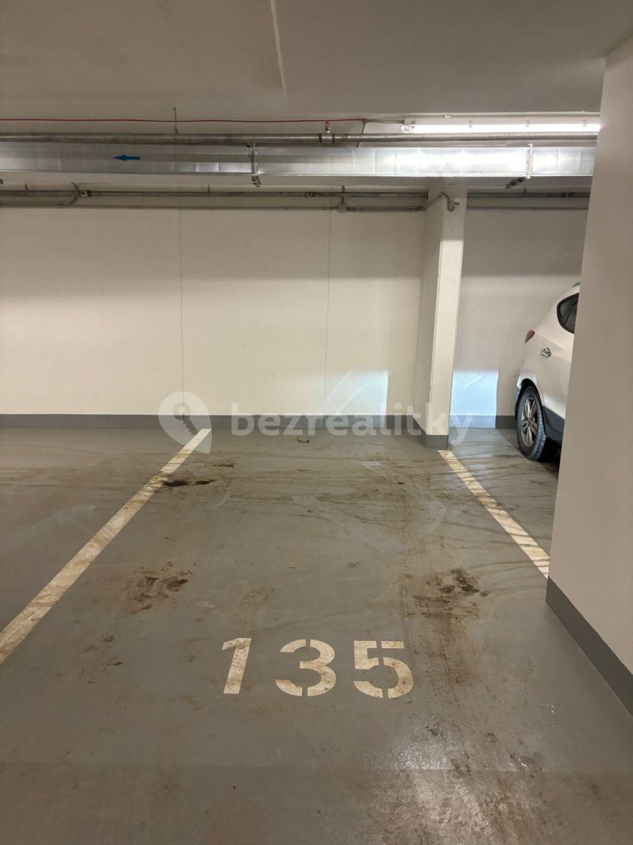 garage to rent, 12 m², Šternovská, Prague, Prague