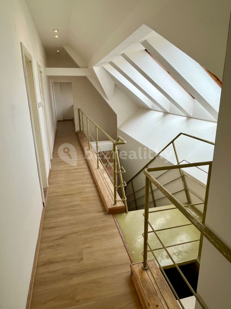 7 bedroom flat to rent, 250 m², Trojanova, Prague, Prague 7 bedroom flat to rent, 250 m², Trojanova, Prague, Prague