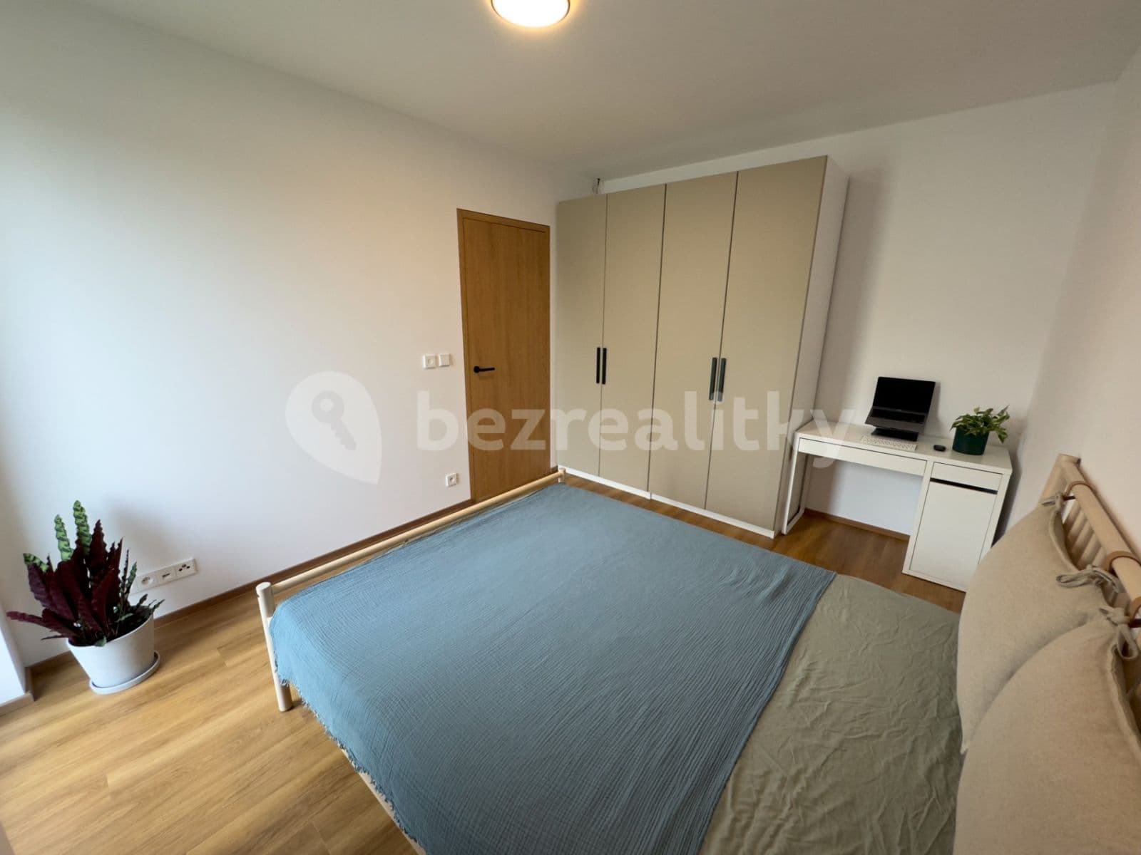 1 bedroom with open-plan kitchen flat to rent, 140 m², Josefa Maruny, Brandýs nad Labem-Stará Boleslav, Středočeský Region