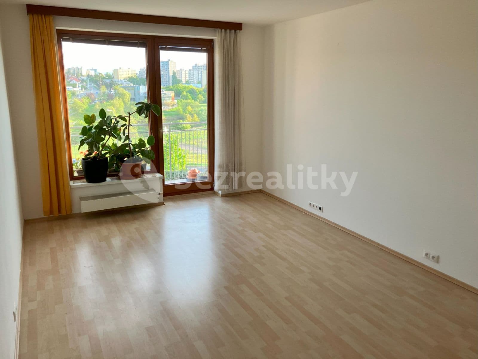 1 bedroom with open-plan kitchen flat to rent, 55 m², Bratislavská, Prague, Prague 1 bedroom with open-plan kitchen flat to rent, 55 m², Bratislavská, Prague, Prague