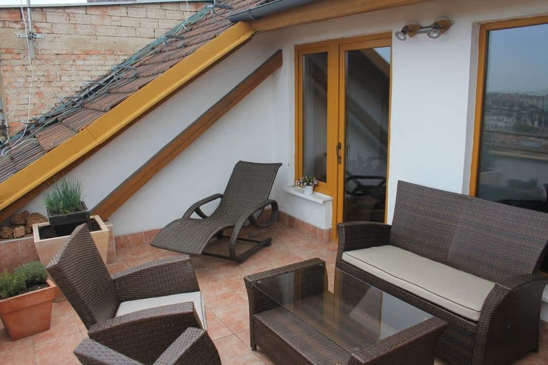 2 bedroom with open-plan kitchen flat for sale, 129 m², Merhautova, Brno, Jihomoravský Region 2 bedroom with open-plan kitchen flat for sale, 129 m², Merhautova, Brno, Jihomoravský Region