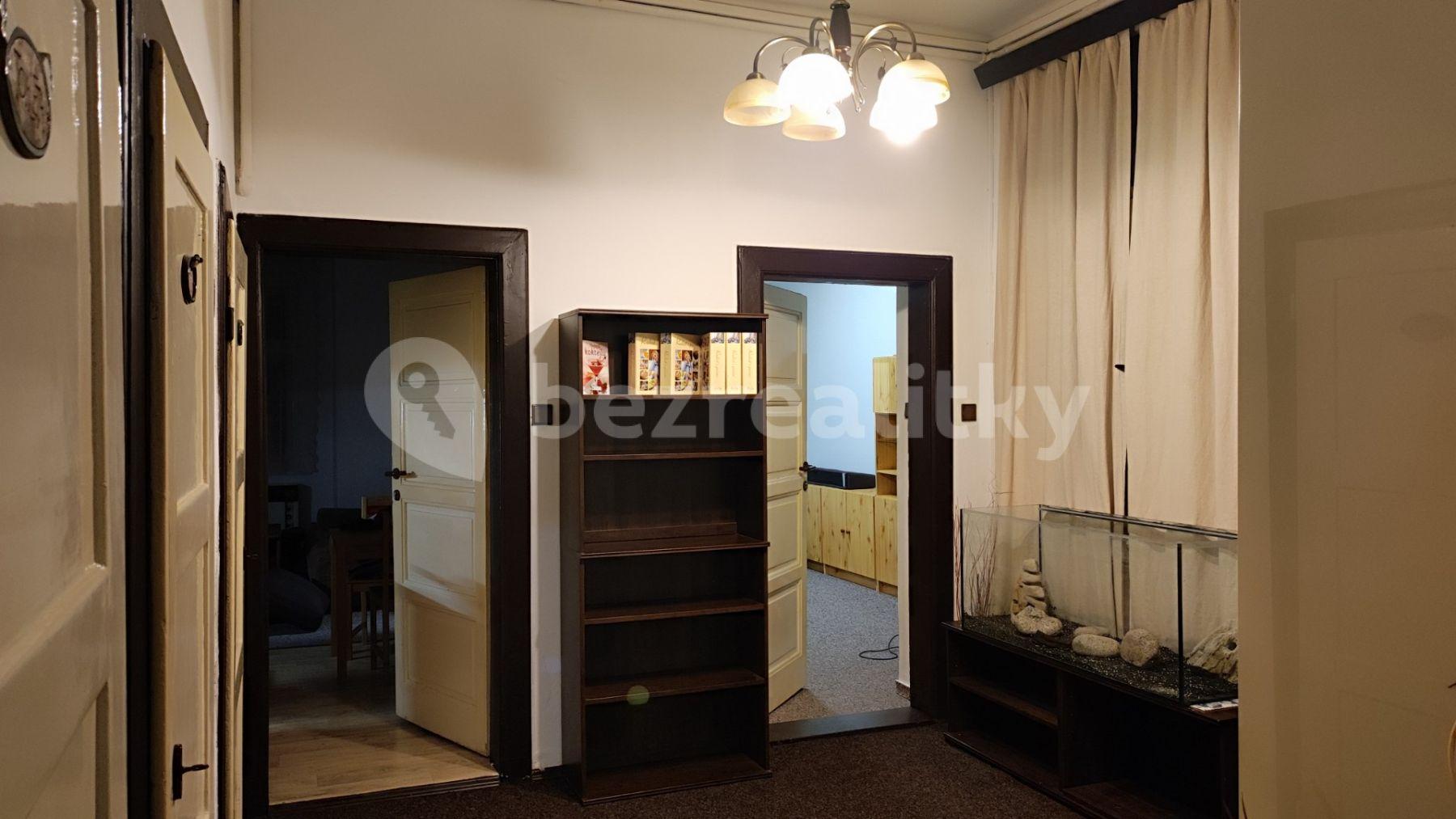 2 bedroom with open-plan kitchen flat to rent, 74 m², Hartigova, Prague, Prague