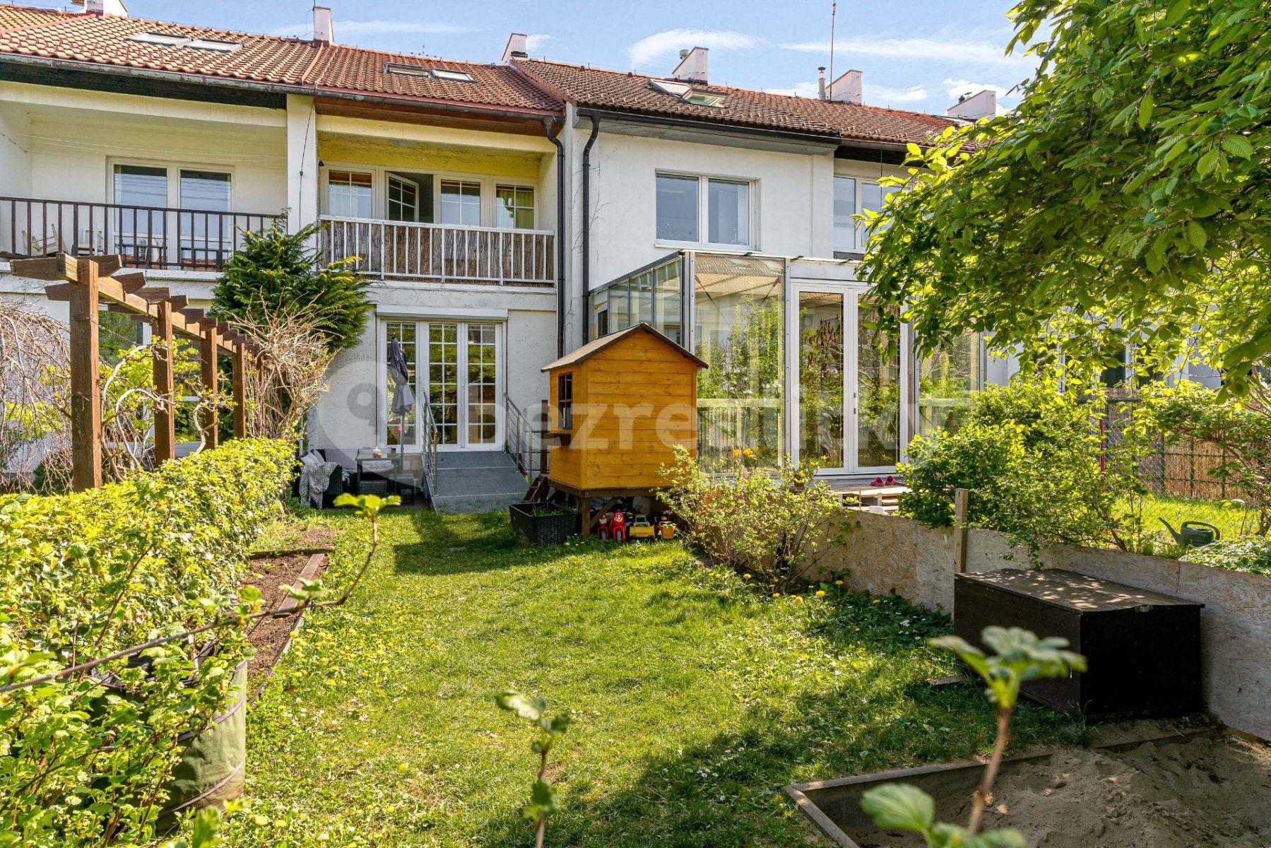 house for sale, 140 m², Solidarity, Prague, Prague