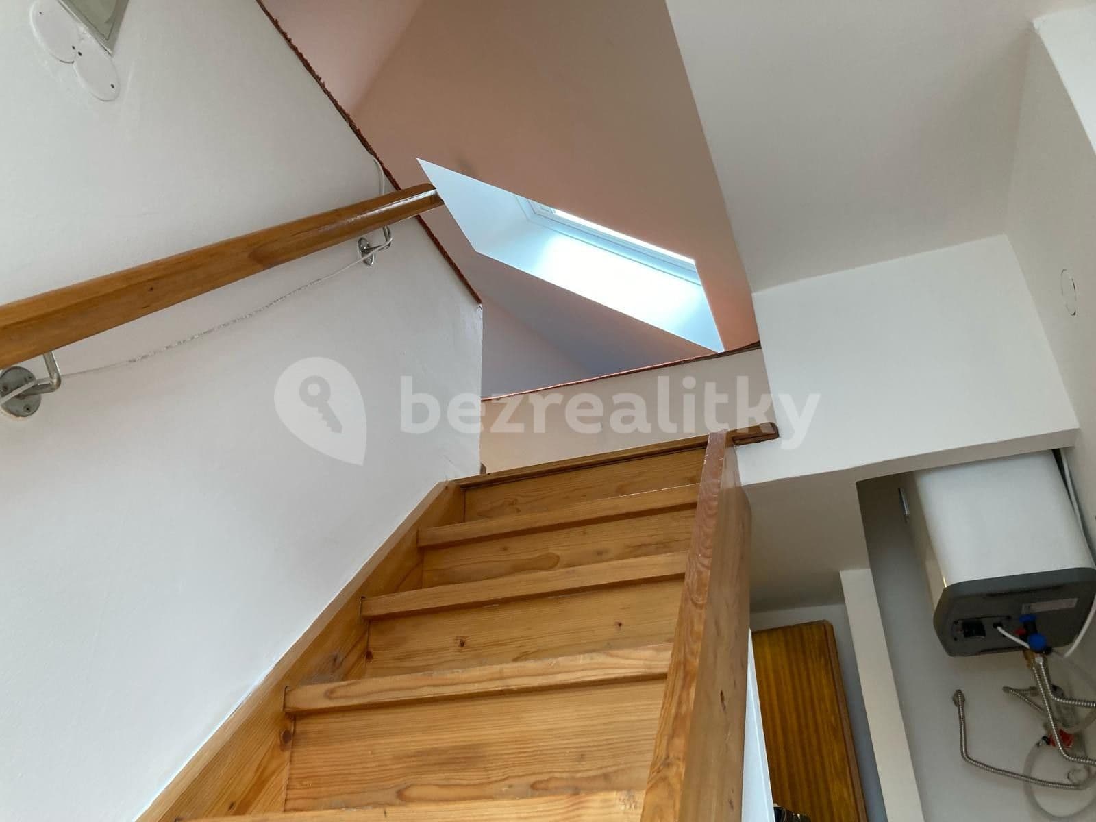 1 bedroom flat to rent, 45 m², Královická, Prague, Prague 1 bedroom flat to rent, 45 m², Královická, Prague, Prague