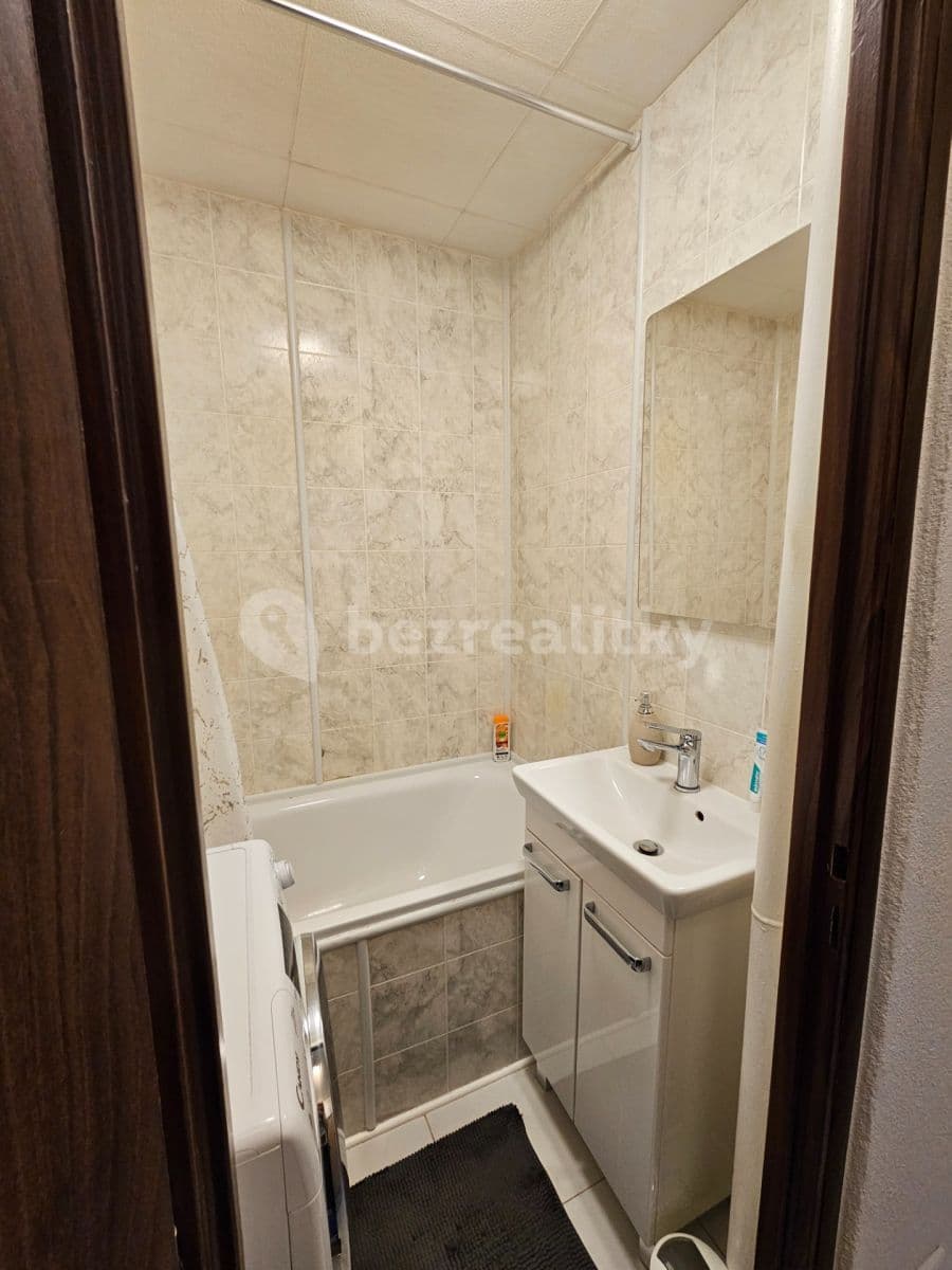 2 bedroom flat to rent, 53 m², Jasmínová, Prague, Prague 2 bedroom flat to rent, 53 m², Jasmínová, Prague, Prague