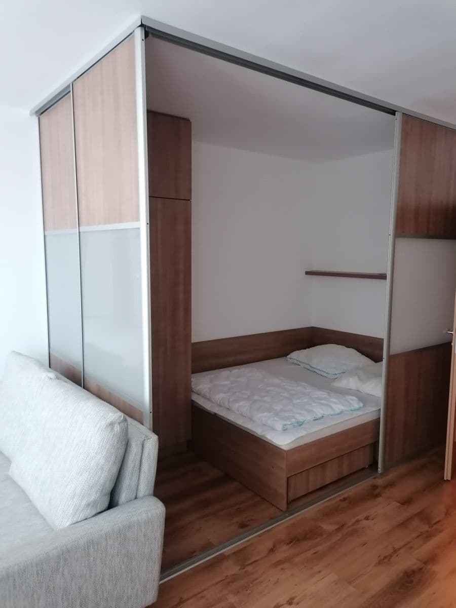 1 bedroom flat to rent, 42 m², Jégého, Ružinov, Bratislavský Region 1 bedroom flat to rent, 42 m², Jégého, Ružinov, Bratislavský Region