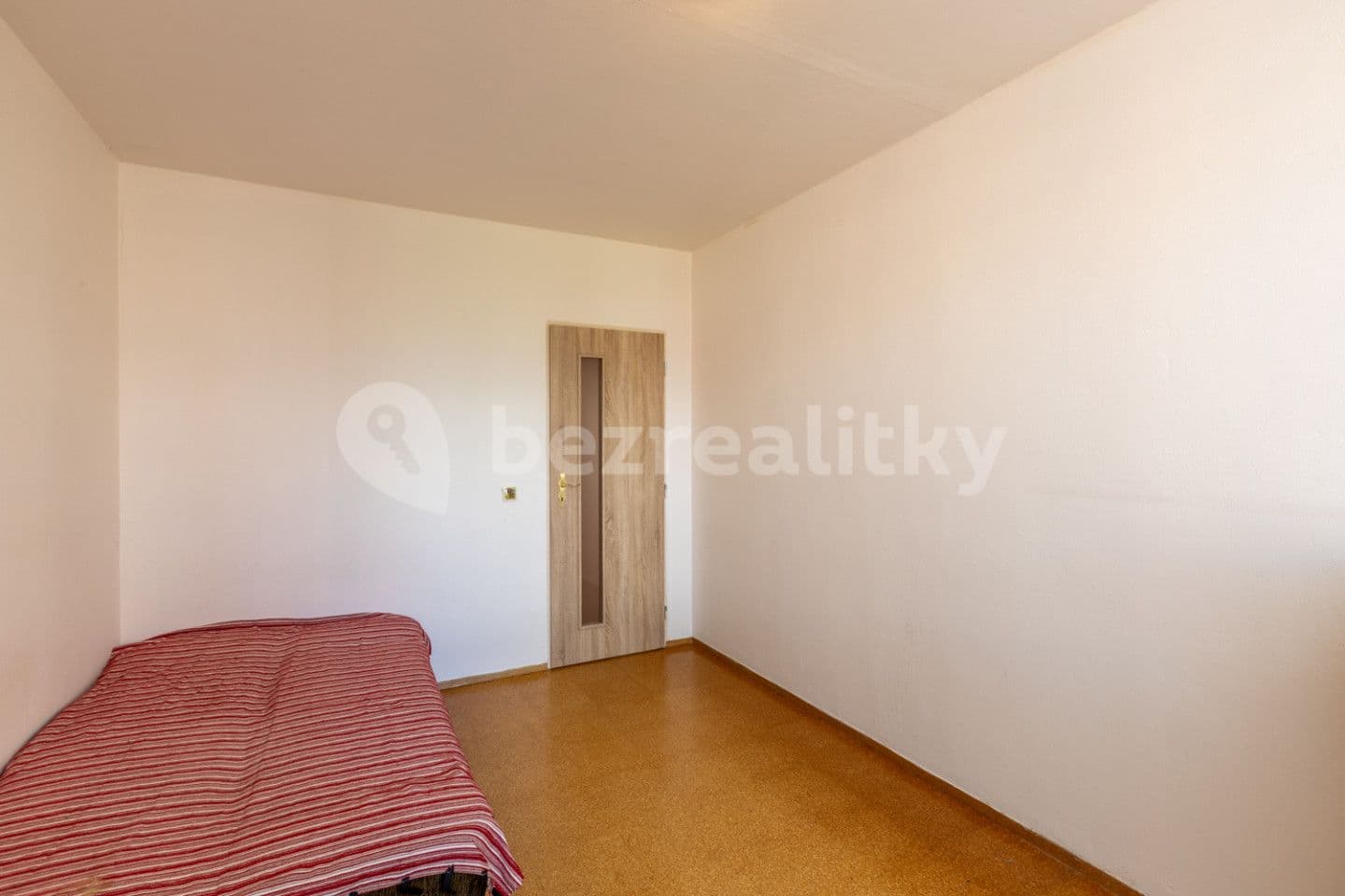 4 bedroom flat for sale, 97 m², Fojtíkova, Rakovník, Středočeský Region