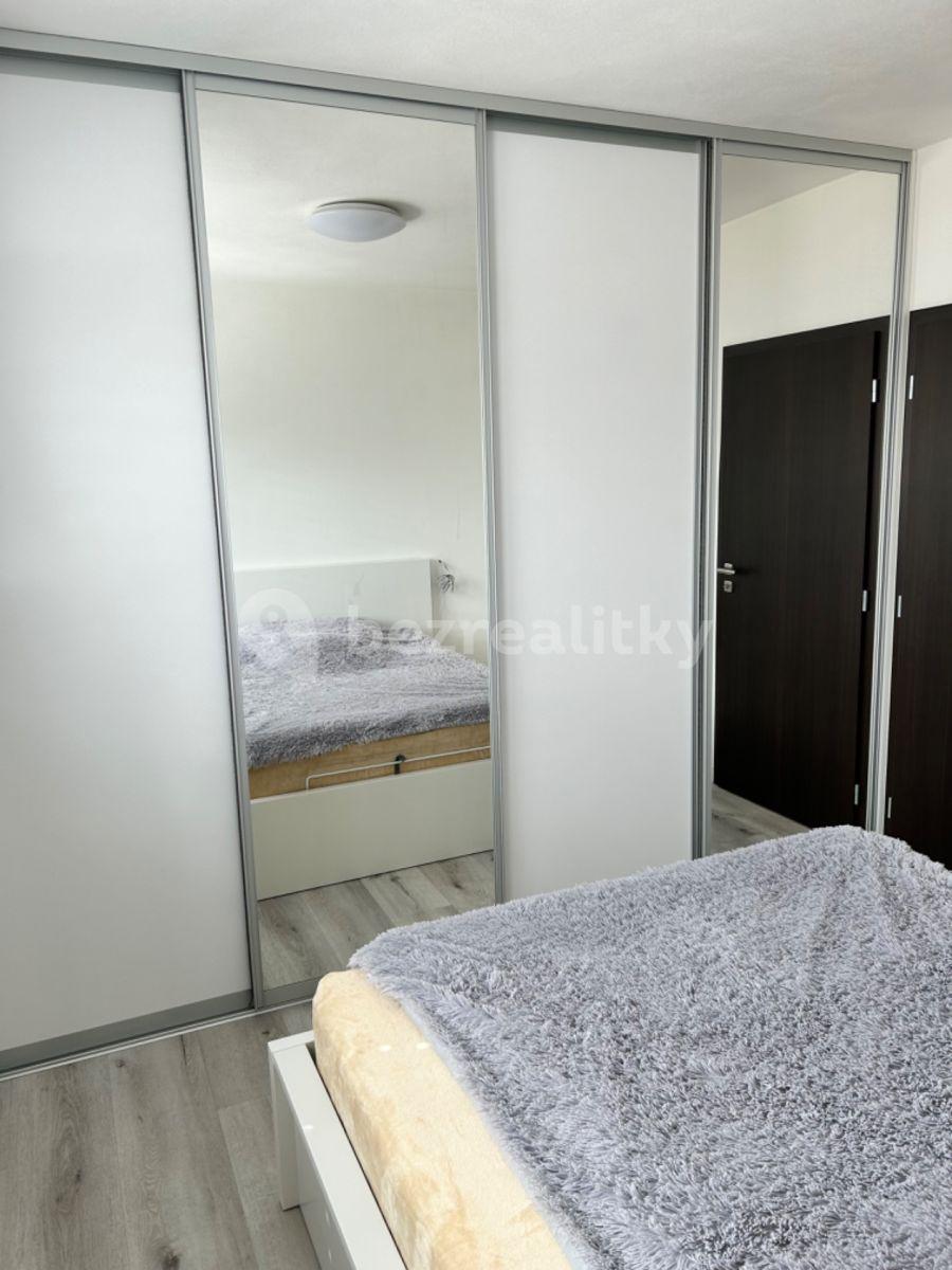 1 bedroom with open-plan kitchen flat for sale, 50 m², Na Hrázi, Moravské Knínice, Jihomoravský Region
