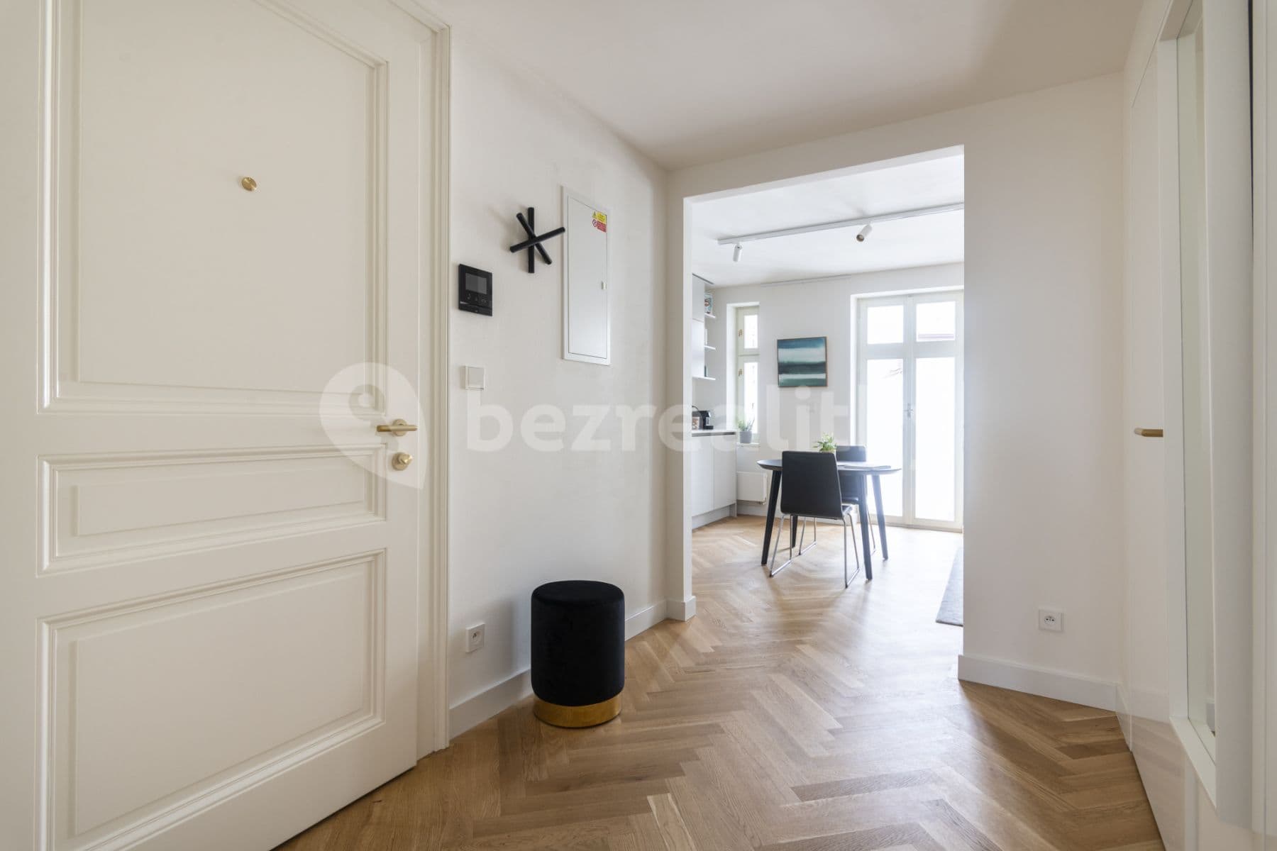 1 bedroom with open-plan kitchen flat to rent, 47 m², Bořivojova, Prague, Prague