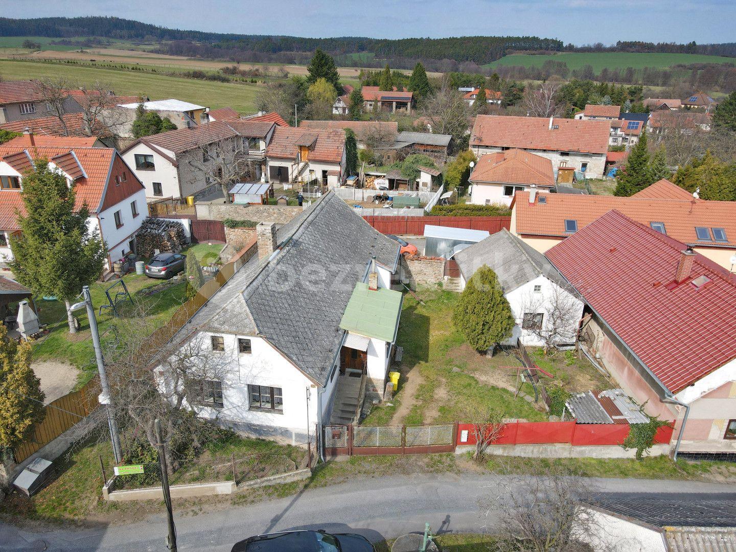 house for sale, 114 m², Jablonná, Středočeský Region