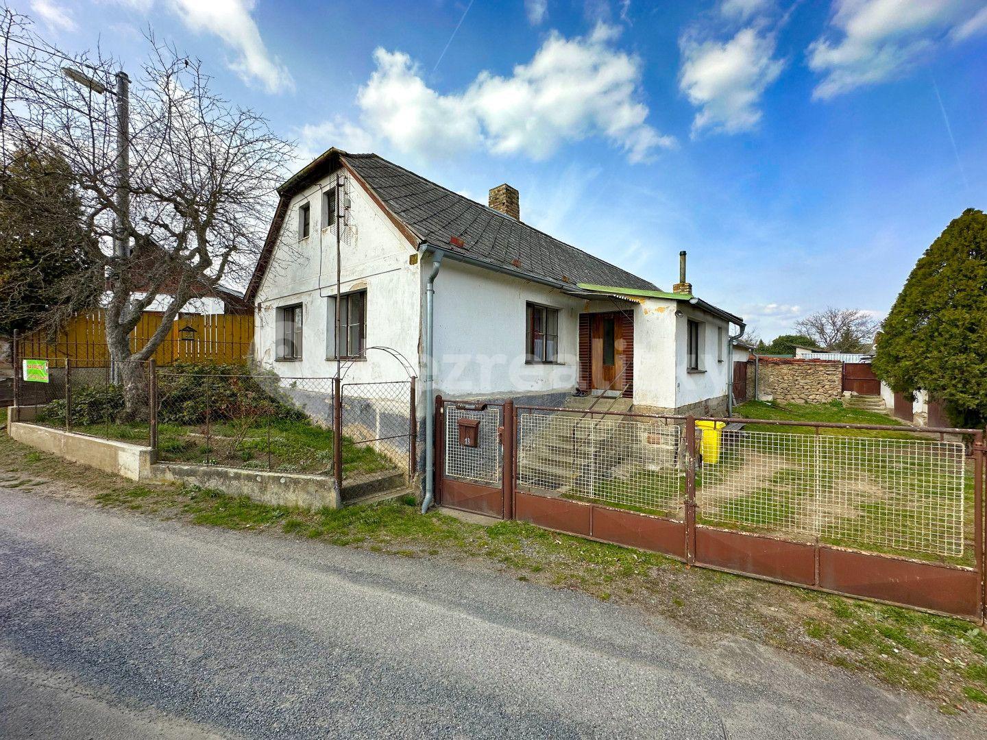 house for sale, 114 m², Jablonná, Středočeský Region