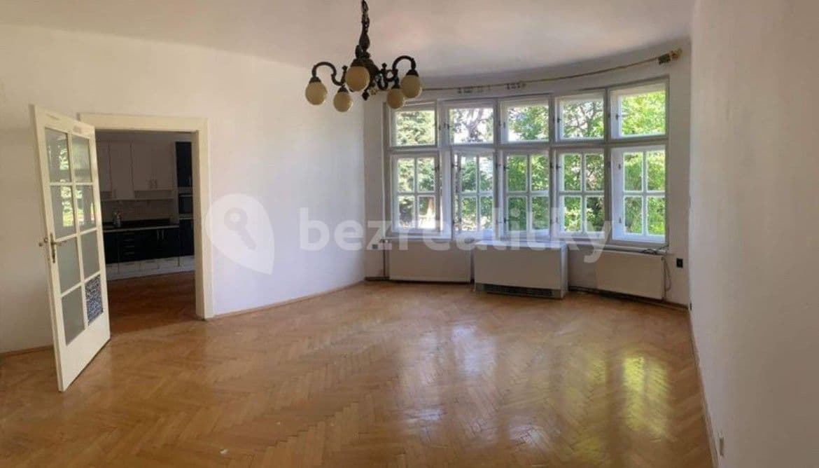 3 bedroom flat to rent, 120 m², Na Čihadle, Prague, Prague