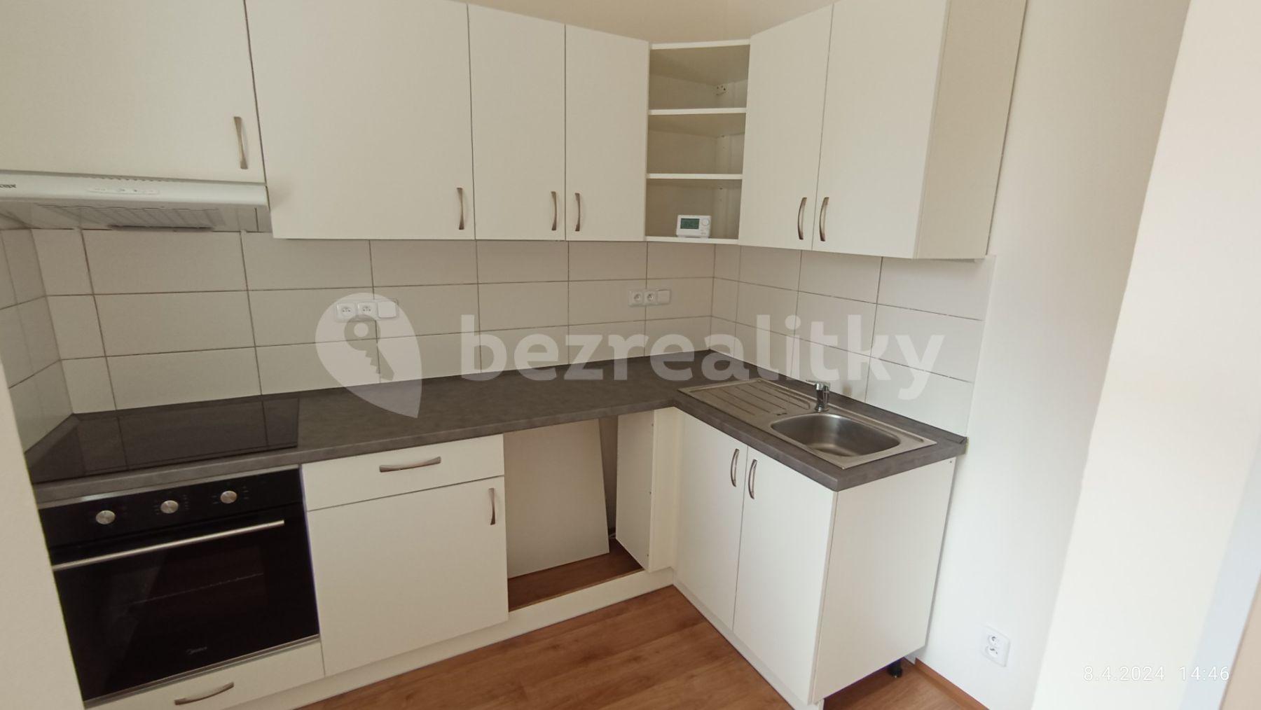 1 bedroom with open-plan kitchen flat to rent, 76 m², Školní, Kutná Hora, Středočeský Region