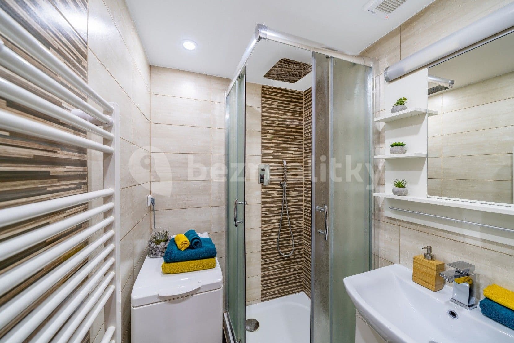 1 bedroom flat to rent, 26 m², Moskevská, Prague, Prague 1 bedroom flat to rent, 26 m², Moskevská, Prague, Prague