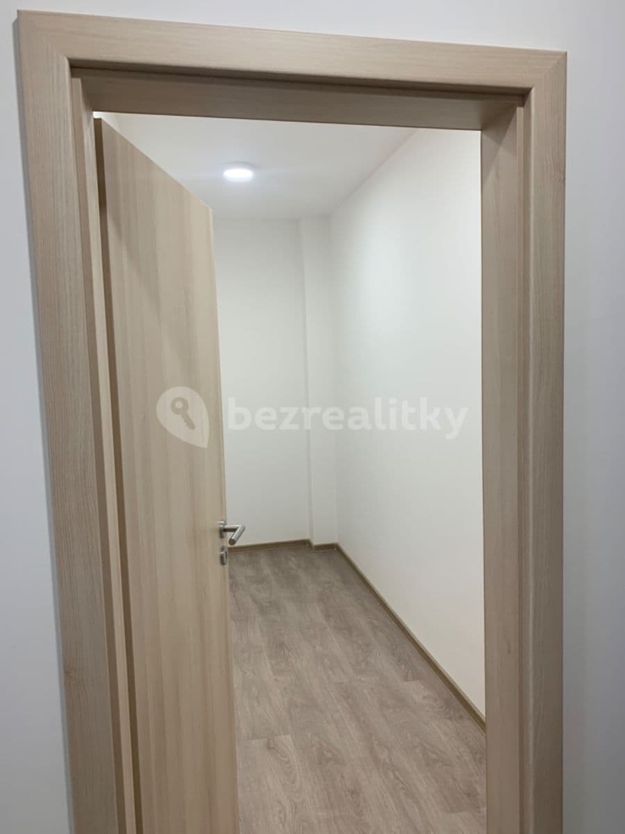 1 bedroom with open-plan kitchen flat to rent, 56 m², Olomouc, Olomoucký Region