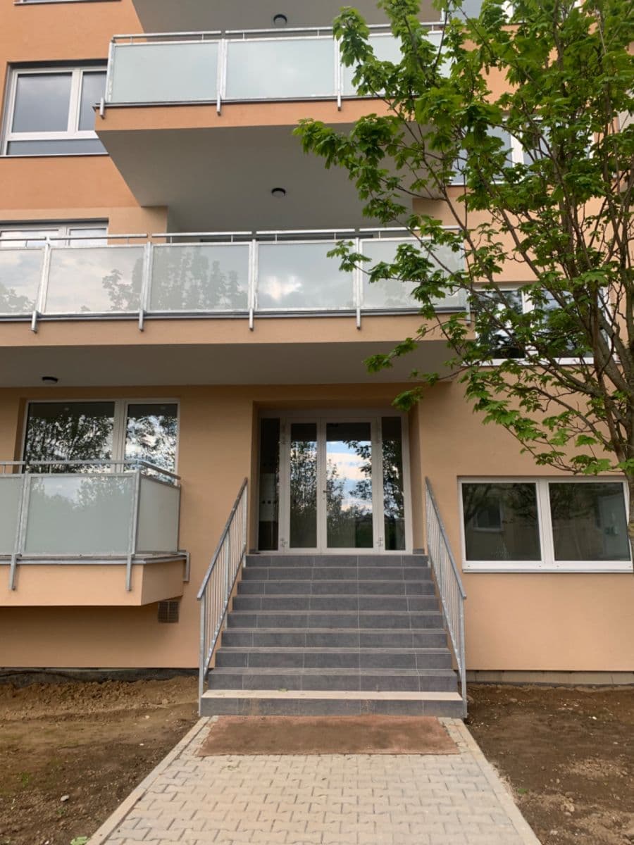 1 bedroom with open-plan kitchen flat to rent, 56 m², Olomouc, Olomoucký Region 1 bedroom with open-plan kitchen flat to rent, 56 m², Olomouc, Olomoucký Region