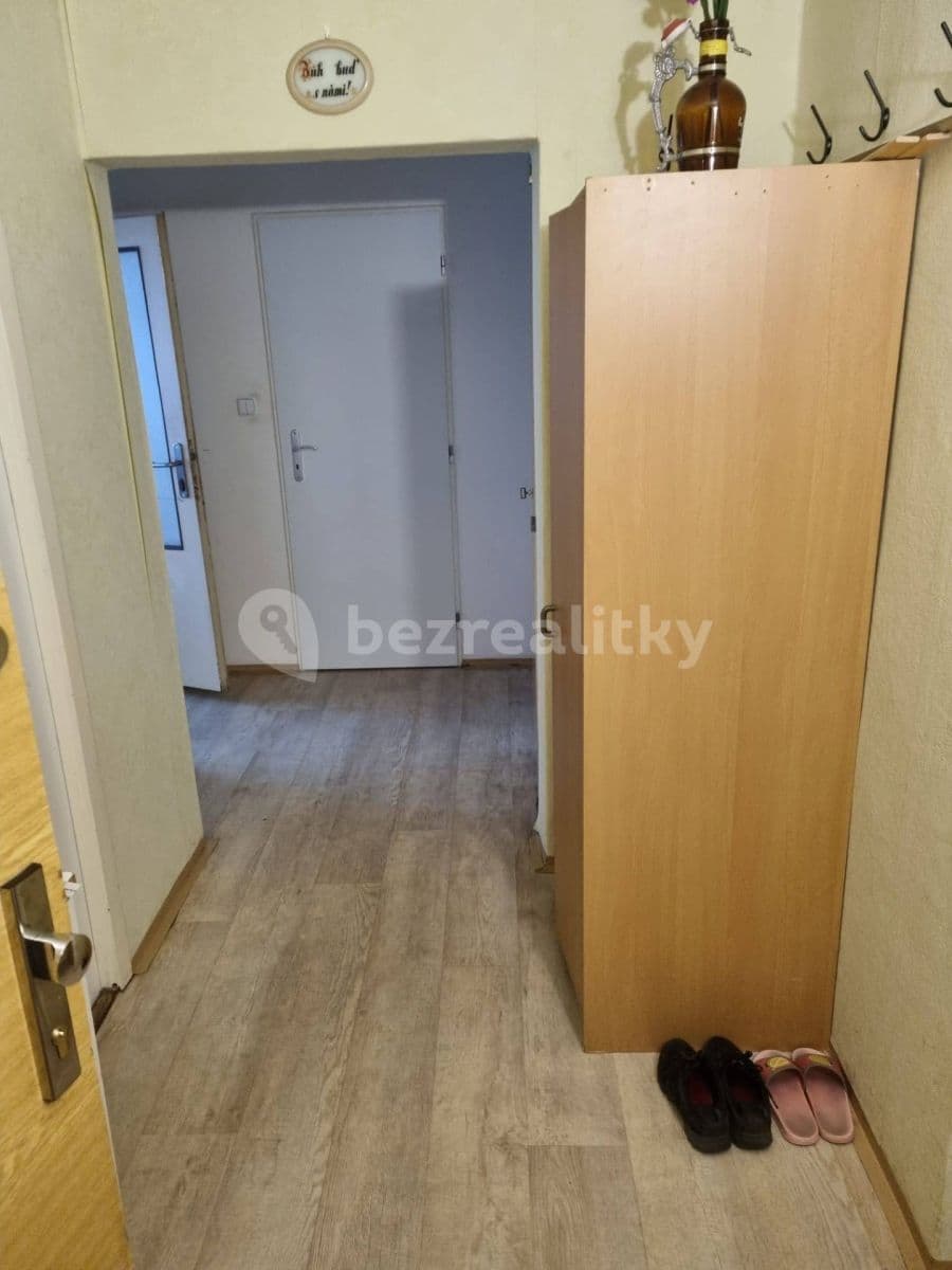 2 bedroom with open-plan kitchen flat for sale, 77 m², Kpt. Stránského, Prague, Prague