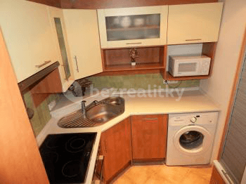 2 bedroom with open-plan kitchen flat to rent, 53 m², Svojšovická, Prague, Prague 2 bedroom with open-plan kitchen flat to rent, 53 m², Svojšovická, Prague, Prague