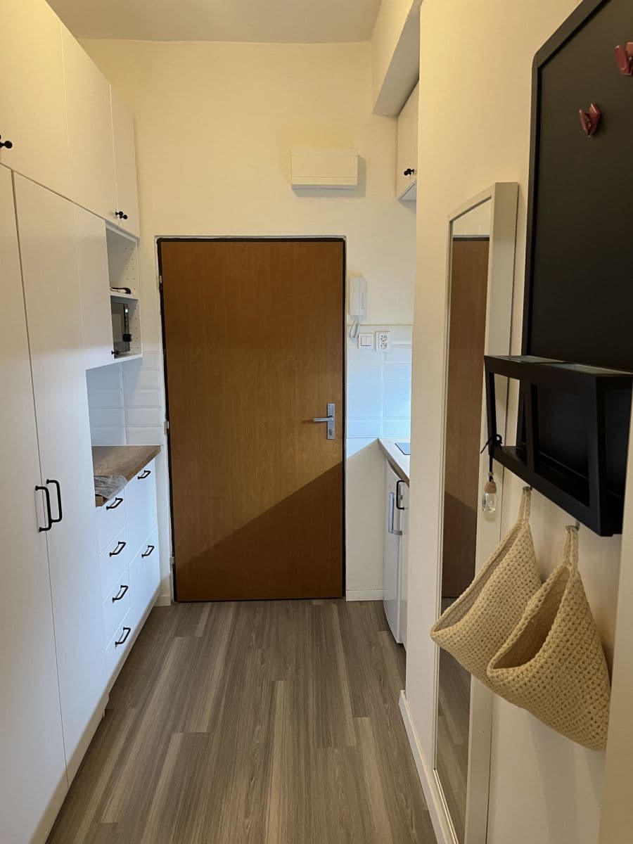 flat to rent, 33 m², Sokolovská, Prague, Prague flat to rent, 33 m², Sokolovská, Prague, Prague