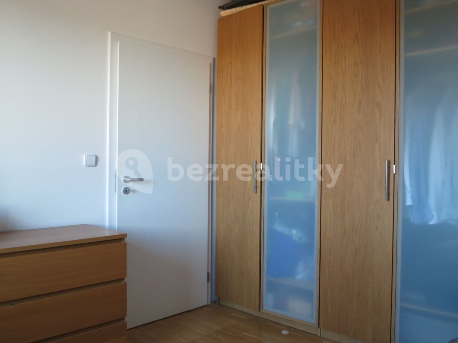 1 bedroom with open-plan kitchen flat to rent, 57 m², Na Srážku, Prague, Prague