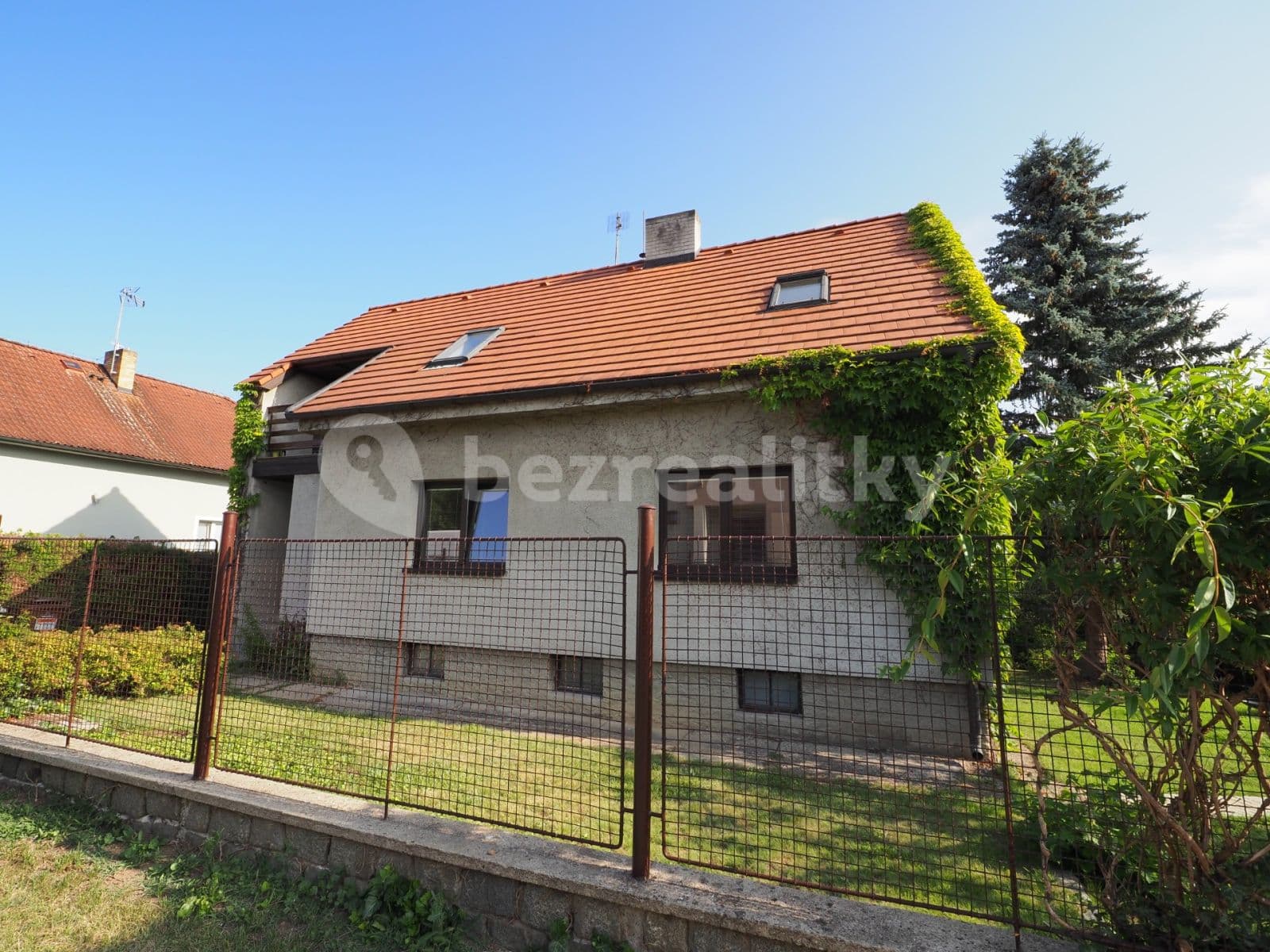 2 bedroom flat to rent, 65 m², Beskydská, Prague, Prague 2 bedroom flat to rent, 65 m², Beskydská, Prague, Prague