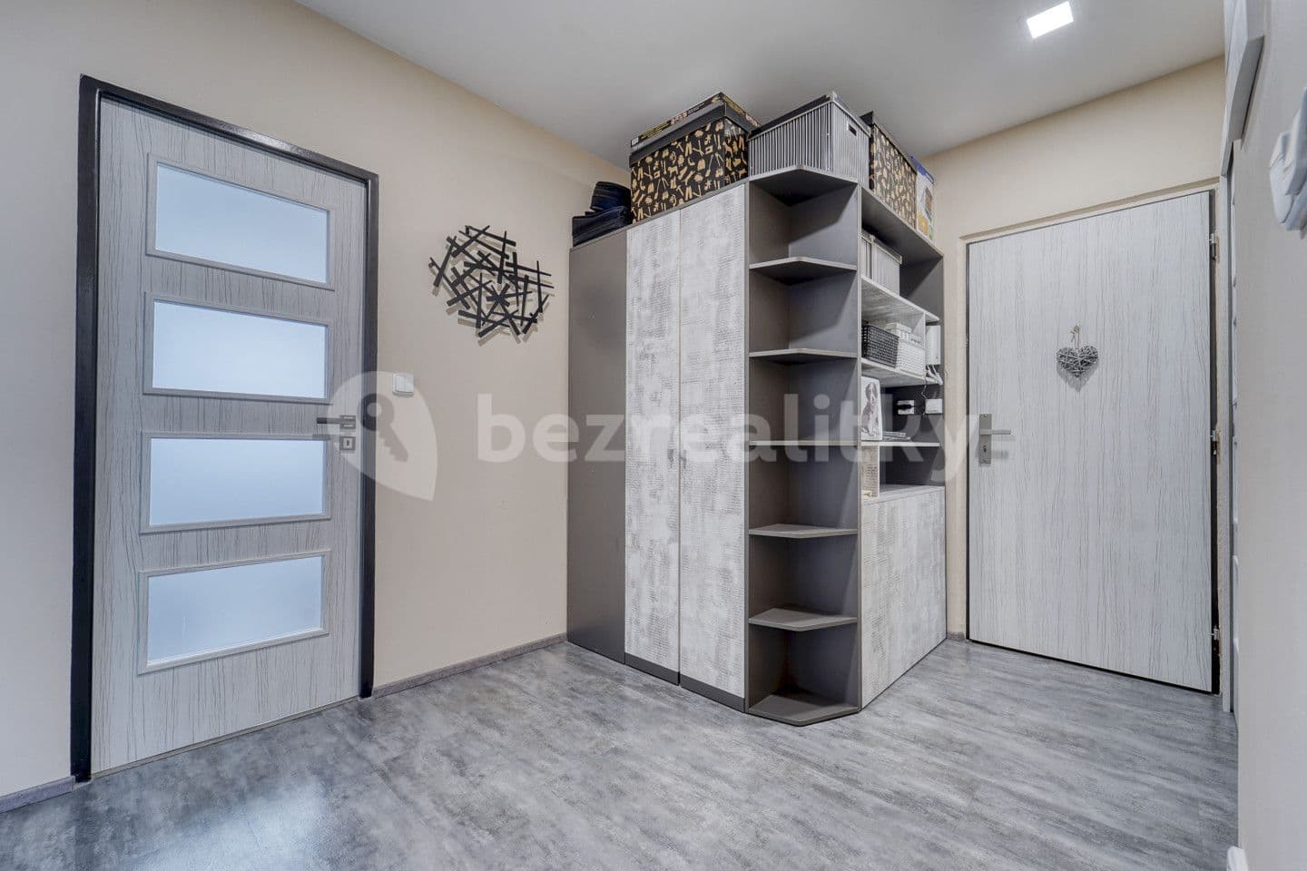 2 bedroom flat for sale, 61 m², Luďka Pika, Plzeň, Plzeňský Region