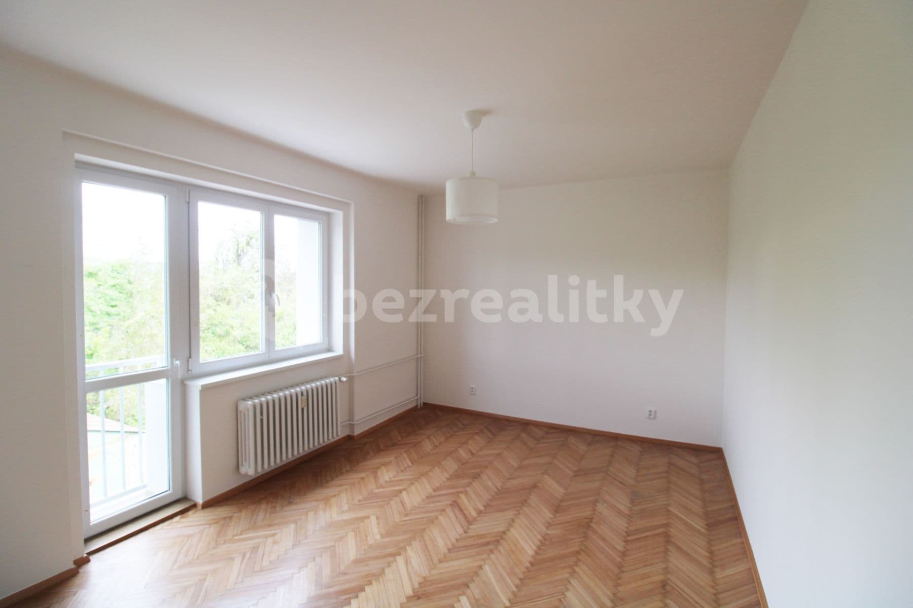 2 bedroom with open-plan kitchen flat to rent, 67 m², Šestidomí, Prague, Prague