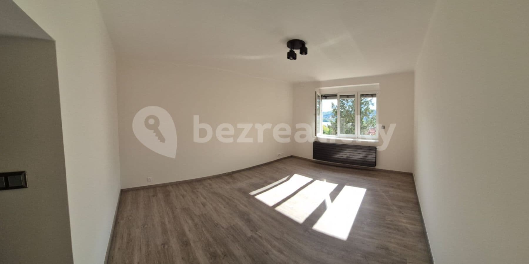 1 bedroom flat to rent, 41 m², Podolské nábřeží, Prague, Prague