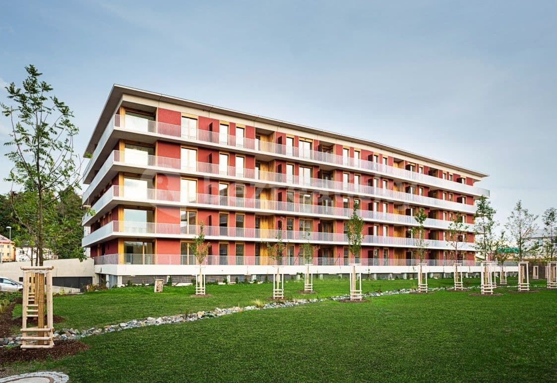 Studio flat to rent, 41 m², Vrátnická, Prague, Prague Studio flat to rent, 41 m², Vrátnická, Prague, Prague