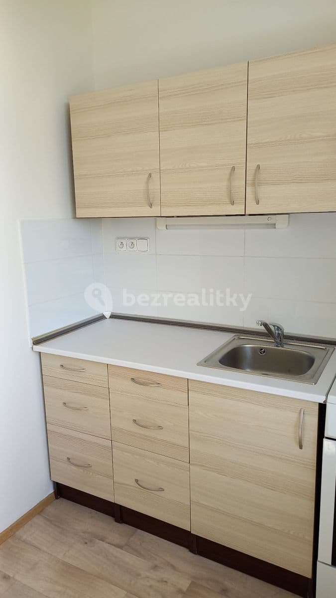 1 bedroom flat to rent, 31 m², Karáskovo náměstí, Brno, Jihomoravský Region 1 bedroom flat to rent, 31 m², Karáskovo náměstí, Brno, Jihomoravský Region