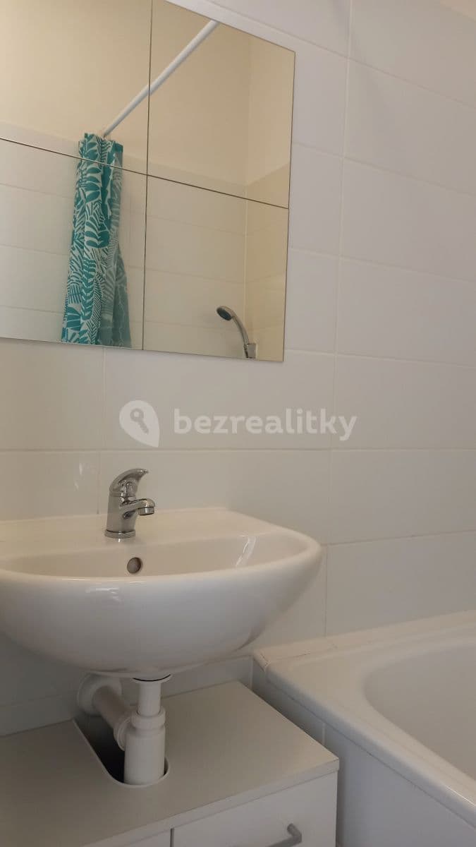 1 bedroom flat to rent, 31 m², Karáskovo náměstí, Brno, Jihomoravský Region 1 bedroom flat to rent, 31 m², Karáskovo náměstí, Brno, Jihomoravský Region