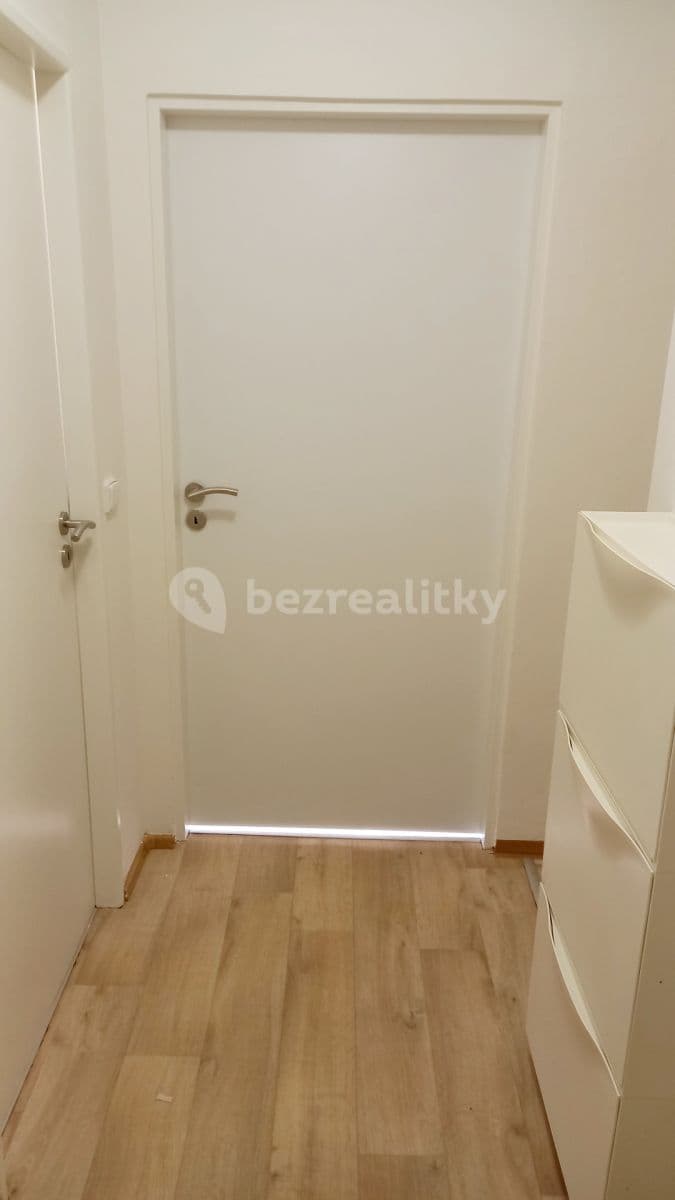 1 bedroom flat to rent, 31 m², Karáskovo náměstí, Brno, Jihomoravský Region 1 bedroom flat to rent, 31 m², Karáskovo náměstí, Brno, Jihomoravský Region