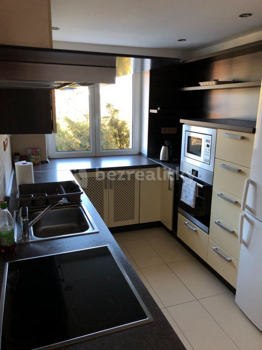 3 bedroom flat to rent, 80 m², Tvrdého, Prague, Prague 3 bedroom flat to rent, 80 m², Tvrdého, Prague, Prague