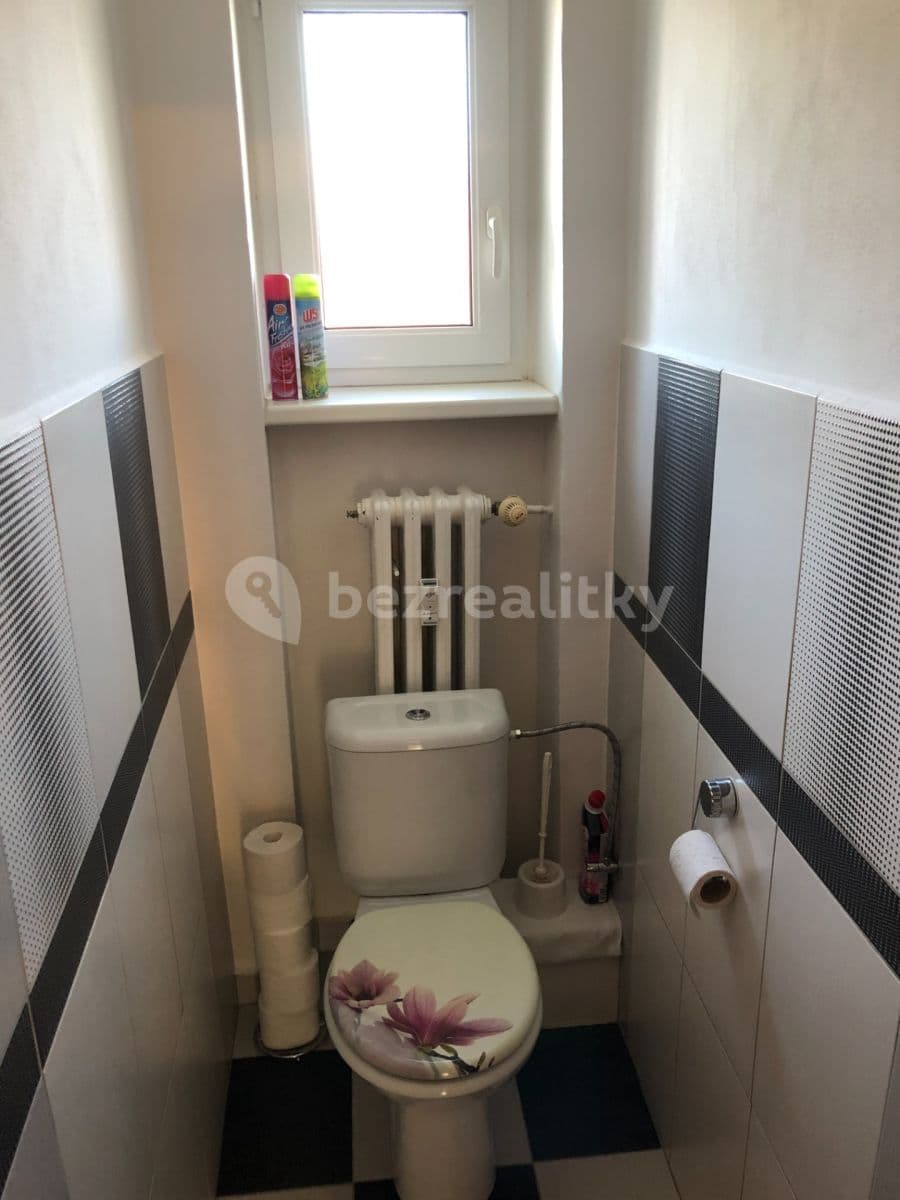 3 bedroom flat to rent, 80 m², Tvrdého, Prague, Prague 3 bedroom flat to rent, 80 m², Tvrdého, Prague, Prague