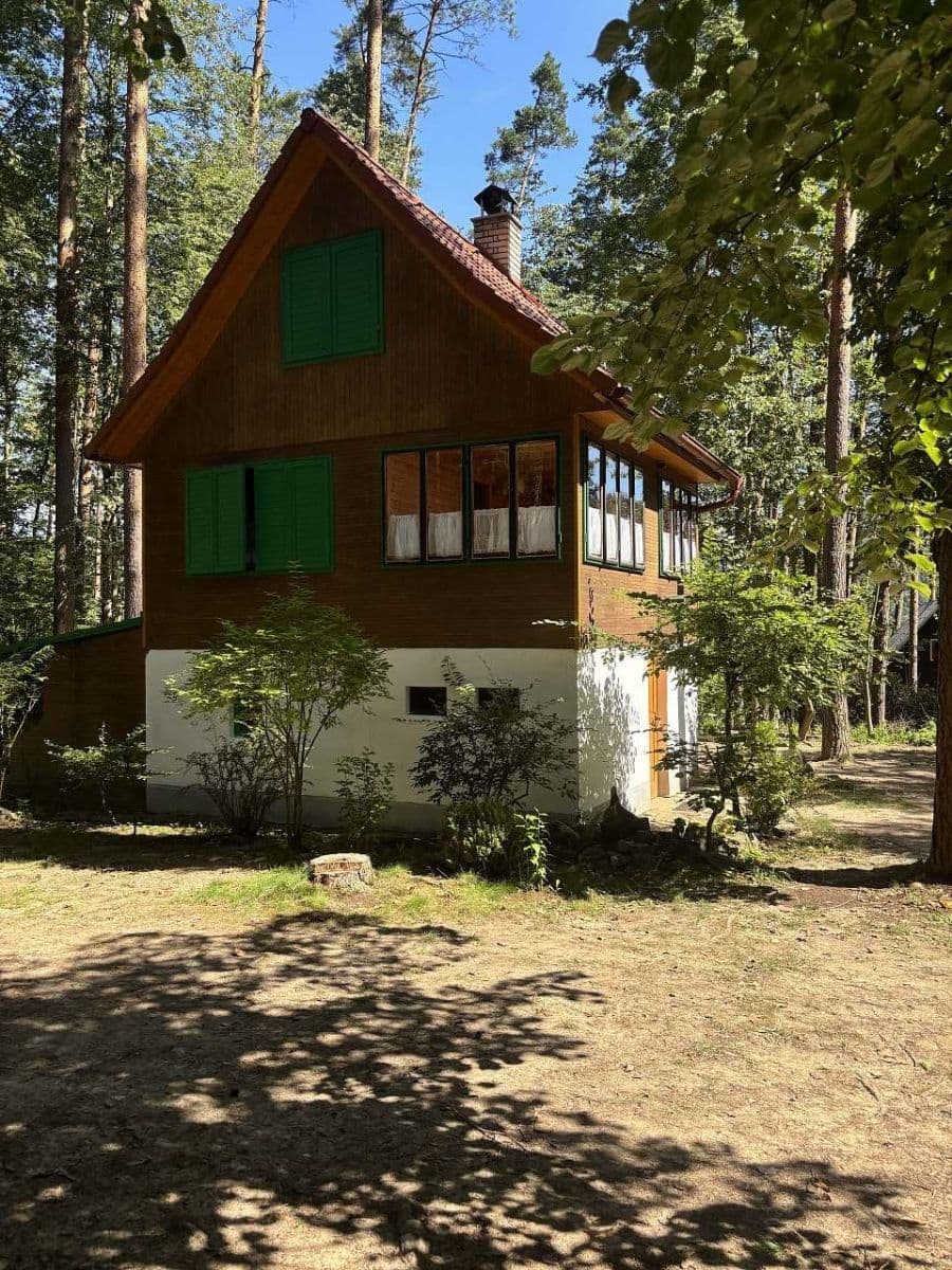 recreational property to rent, 0 m², Starý Petřín, Jihomoravský Region recreational property to rent, 0 m², Starý Petřín, Jihomoravský Region