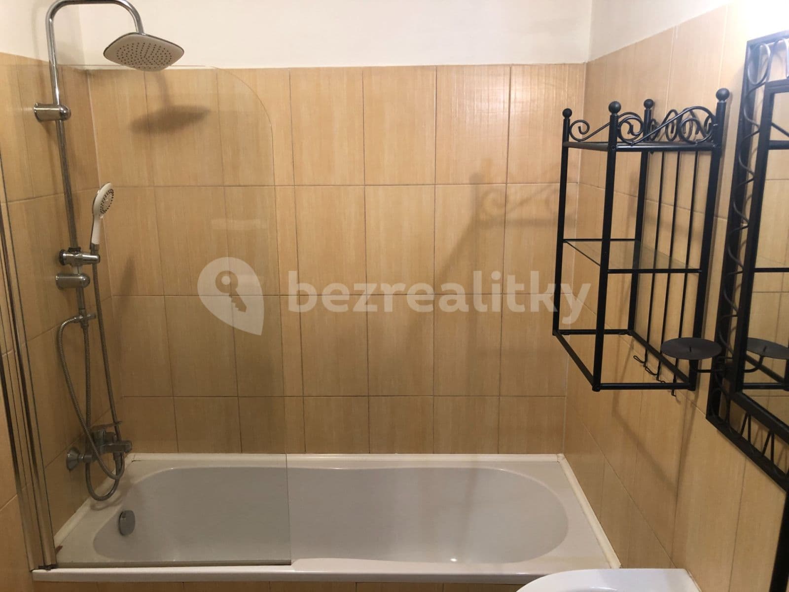 1 bedroom with open-plan kitchen flat to rent, 59 m², Pod Kavalírkou, Prague, Prague 1 bedroom with open-plan kitchen flat to rent, 59 m², Pod Kavalírkou, Prague, Prague