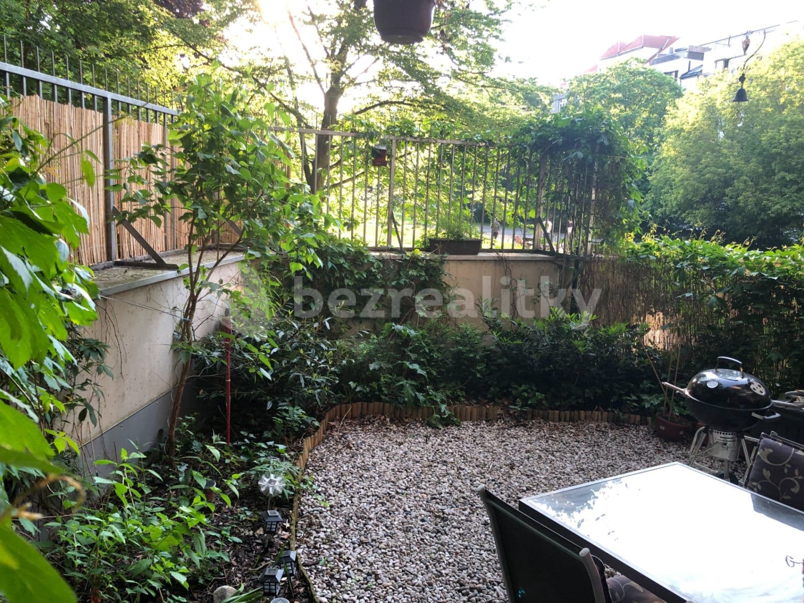 1 bedroom with open-plan kitchen flat to rent, 59 m², Pod Kavalírkou, Prague, Prague 1 bedroom with open-plan kitchen flat to rent, 59 m², Pod Kavalírkou, Prague, Prague