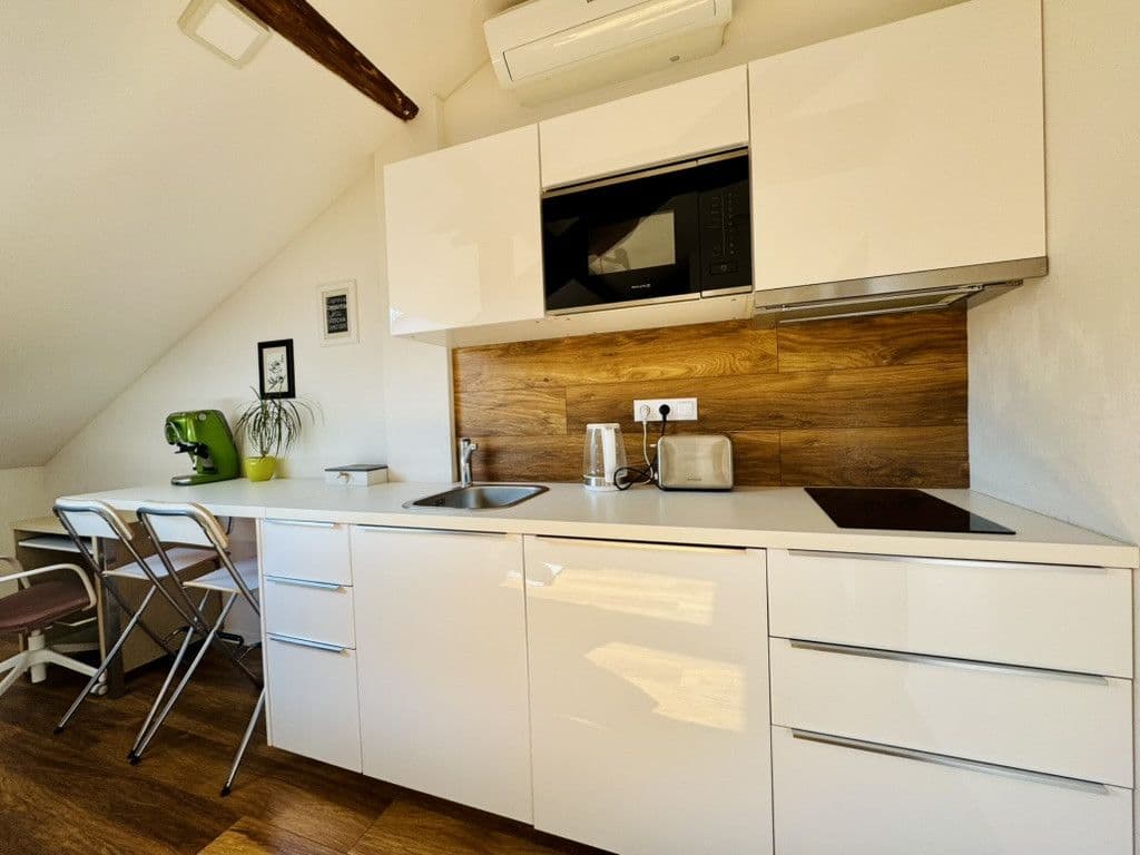 flat to rent, 34 m², Bulharská, Prague, Prague flat to rent, 34 m², Bulharská, Prague, Prague