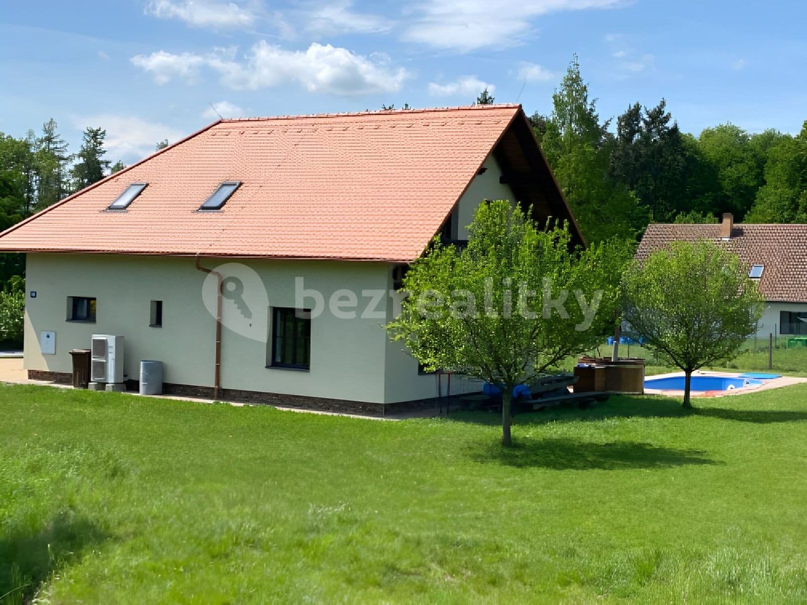 recreational property to rent, 0 m², Radkovice u Hrotovic, Vysočina Region recreational property to rent, 0 m², Radkovice u Hrotovic, Vysočina Region