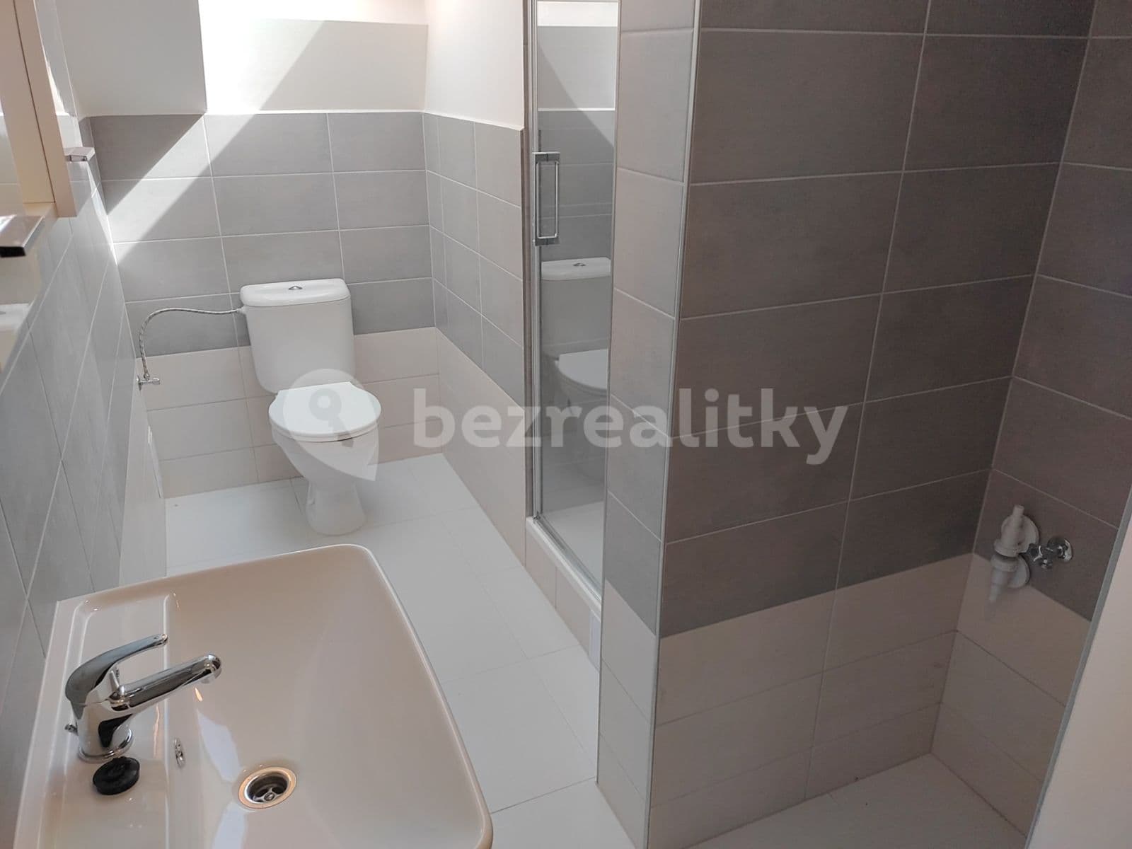 1 bedroom with open-plan kitchen flat to rent, 51 m², Nuselská, Prague, Prague 1 bedroom with open-plan kitchen flat to rent, 51 m², Nuselská, Prague, Prague