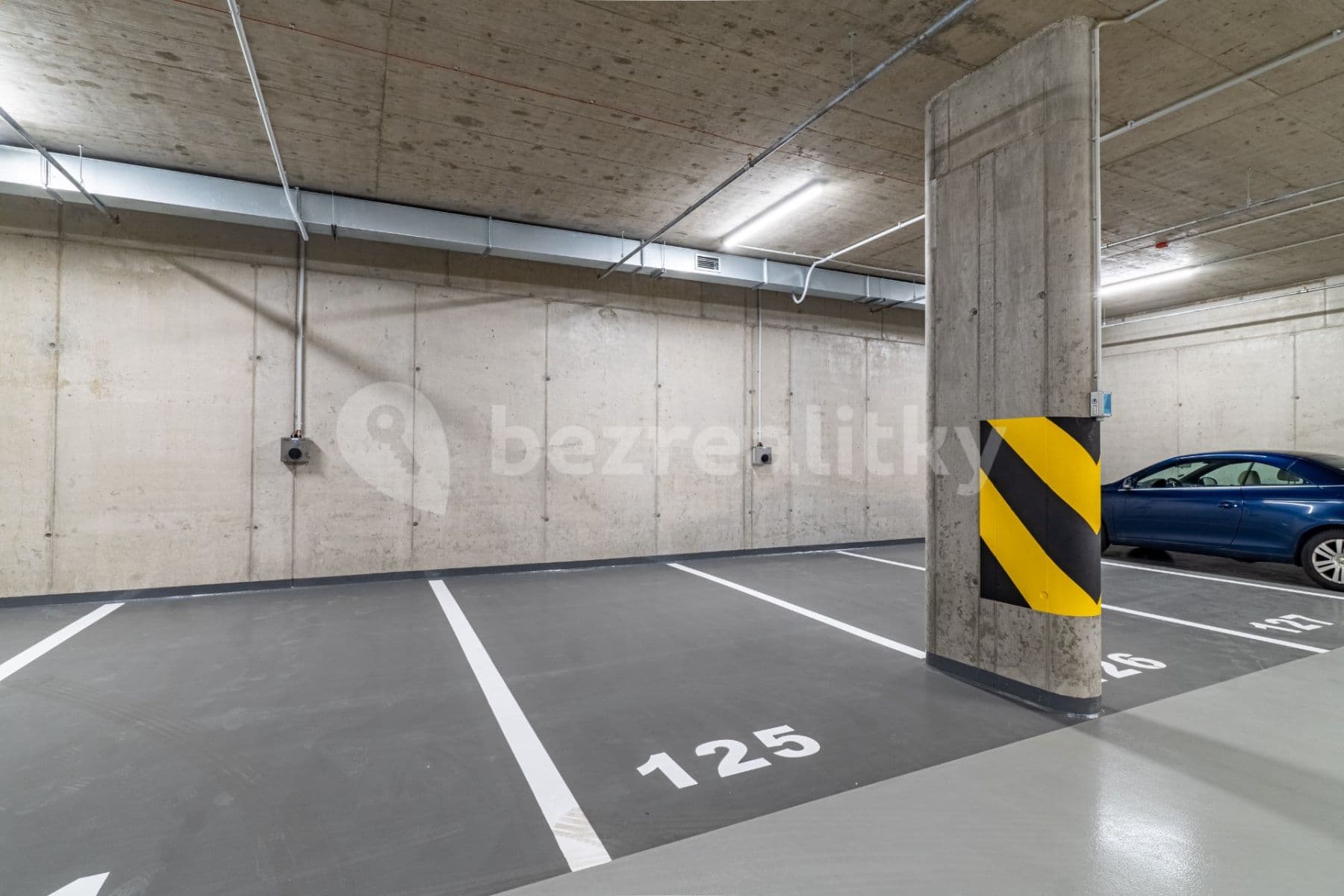 1 bedroom with open-plan kitchen flat to rent, 62 m², Vitáčkova, Prague, Prague 1 bedroom with open-plan kitchen flat to rent, 62 m², Vitáčkova, Prague, Prague