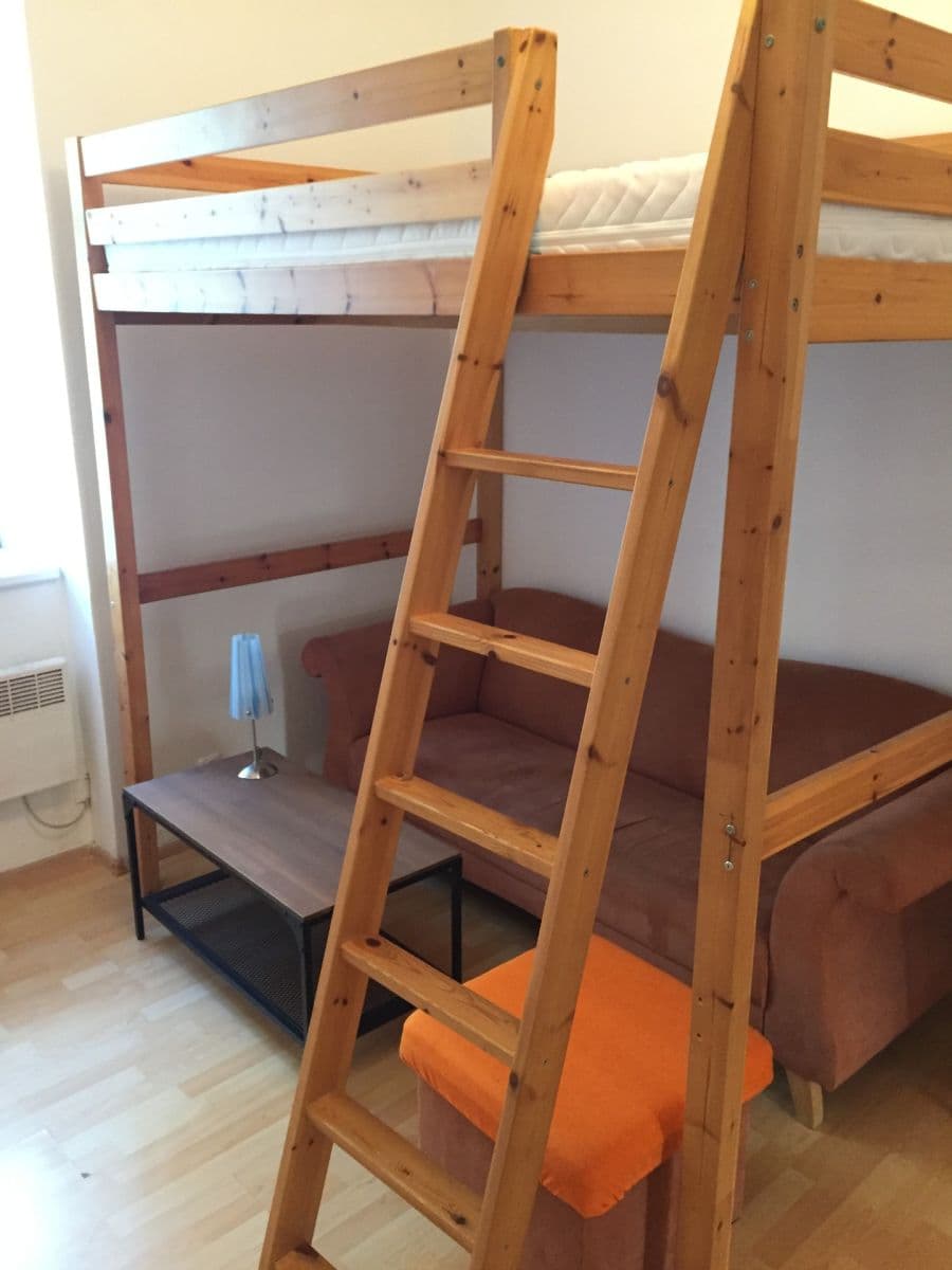 Studio flat to rent, 27 m², Milíčova, Prague, Prague Studio flat to rent, 27 m², Milíčova, Prague, Prague