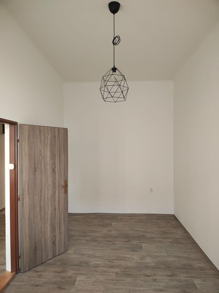 1 bedroom flat to rent, 49 m², 9. května, Tábor, Jihočeský Region 1 bedroom flat to rent, 49 m², 9. května, Tábor, Jihočeský Region