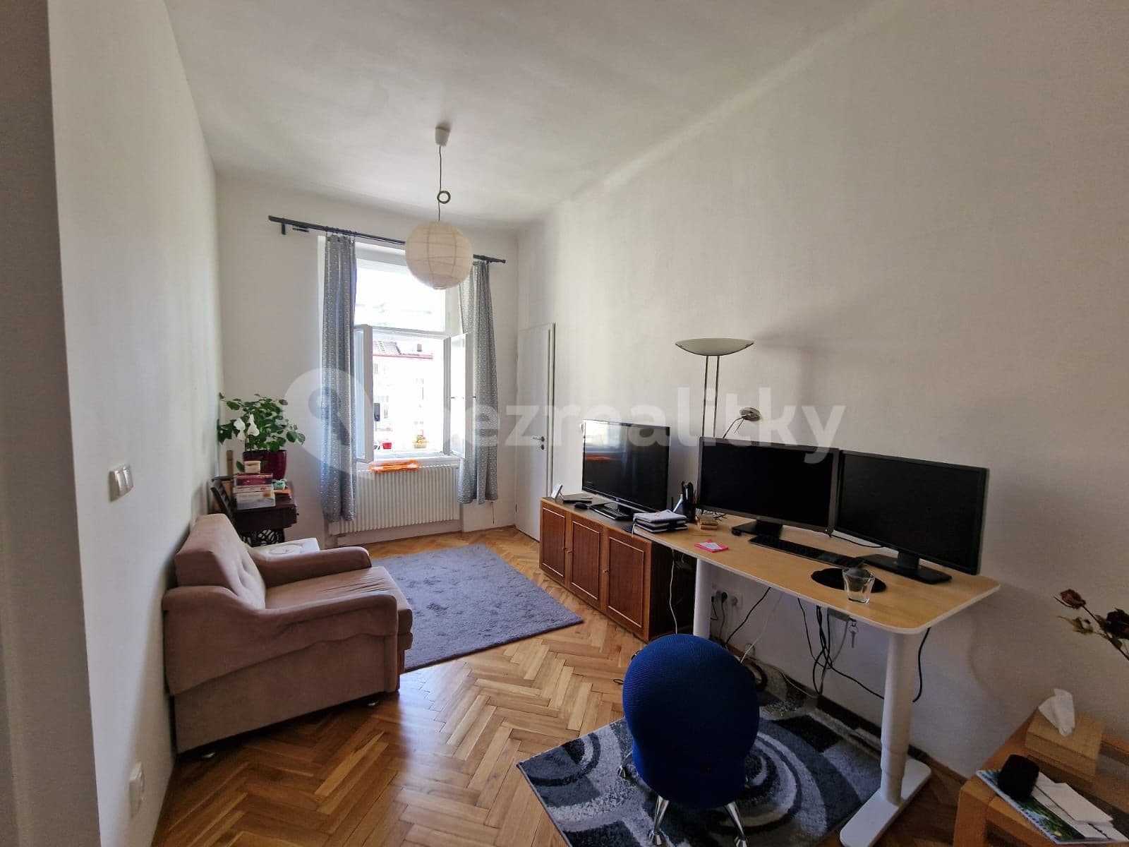 1 bedroom with open-plan kitchen flat to rent, 36 m², Sekaninova, Prague, Prague 1 bedroom with open-plan kitchen flat to rent, 36 m², Sekaninova, Prague, Prague